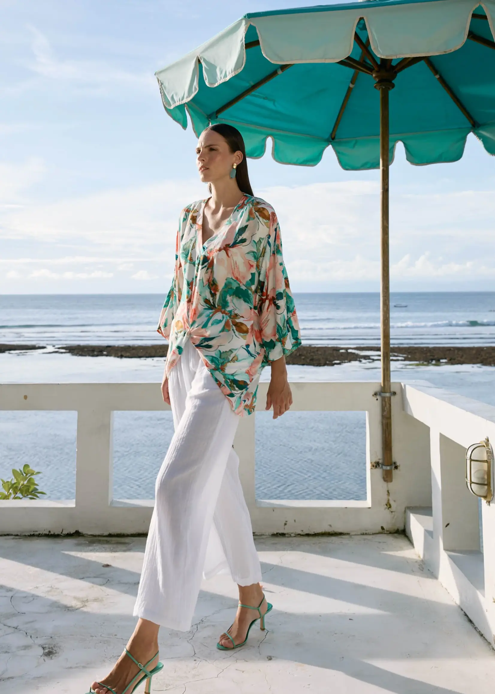 EB & Ive Orsula Crop Pant - White