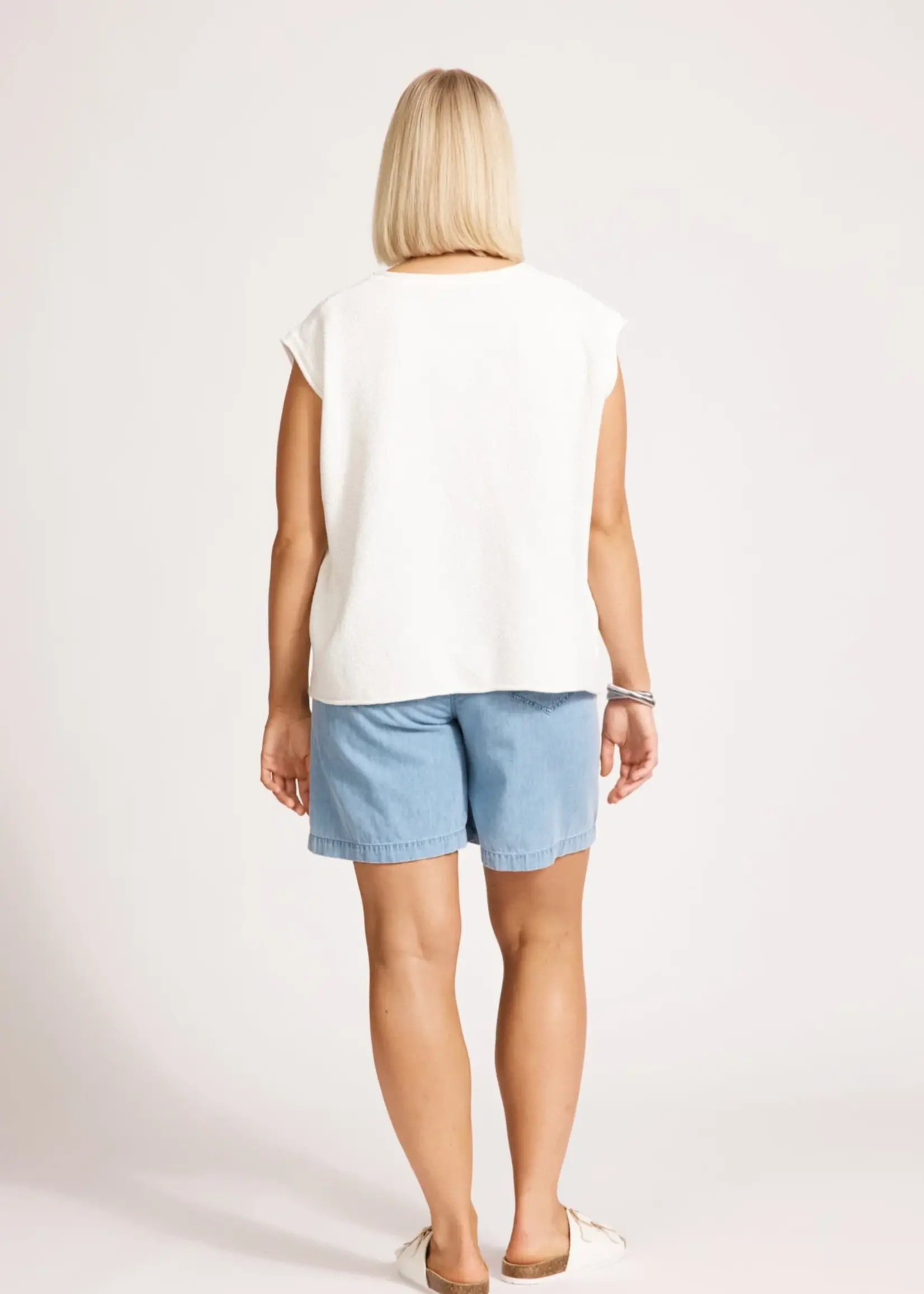 EB & Ive Artemis Sleeveless Knit Top - White