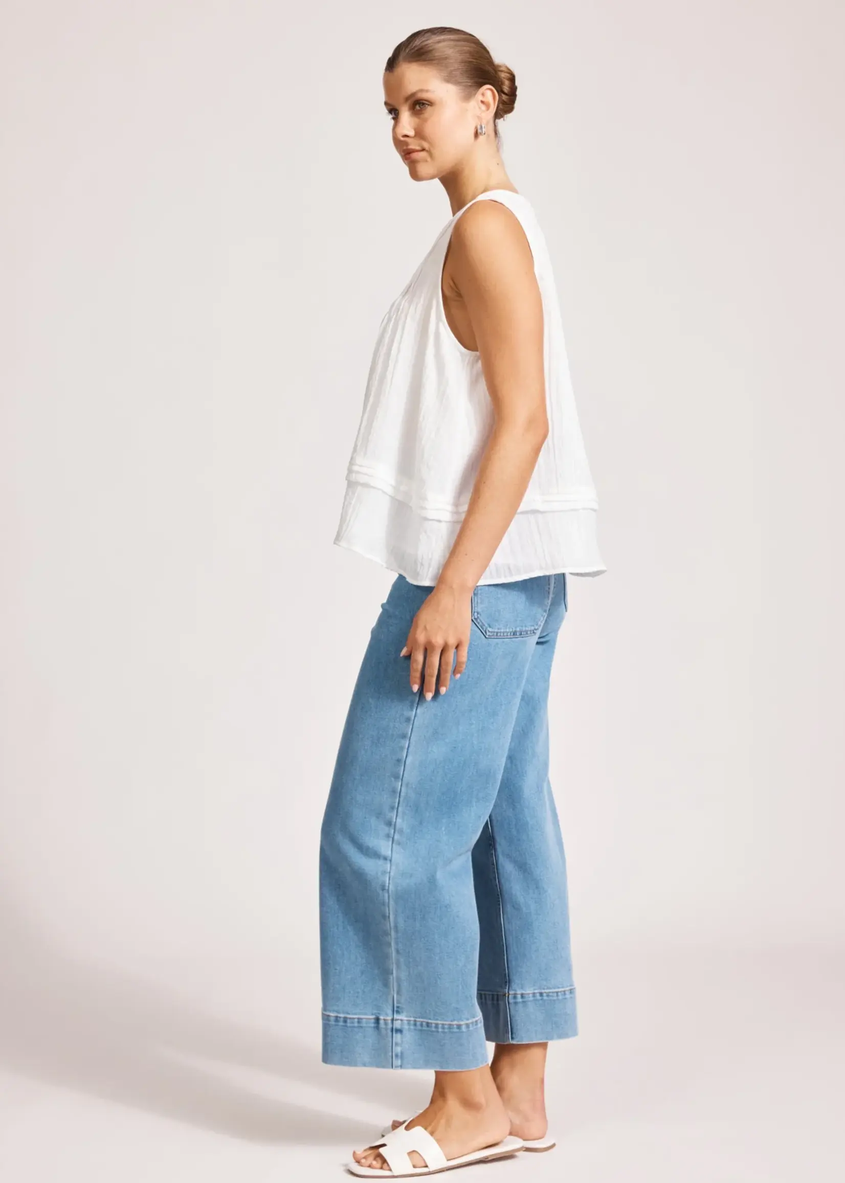 EB & Ive Orsula Tank - White