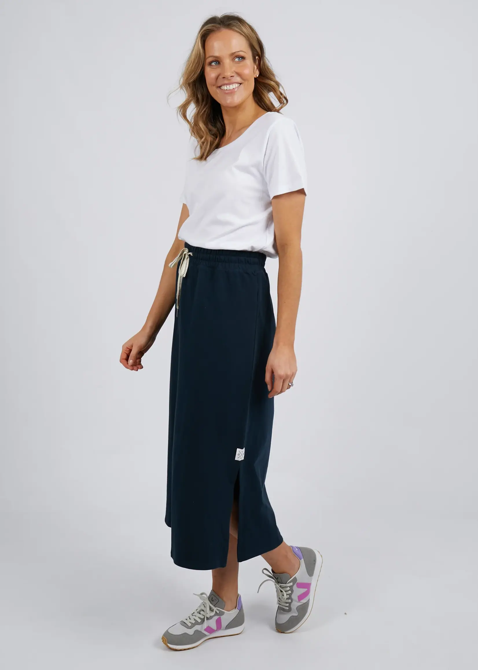 Elm Lifestyle Travel Skirt