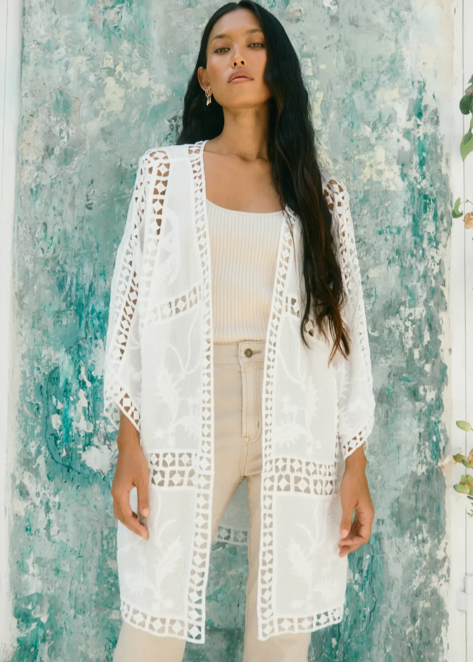 Isle of Mine Oline Lace Kimono - Lotus