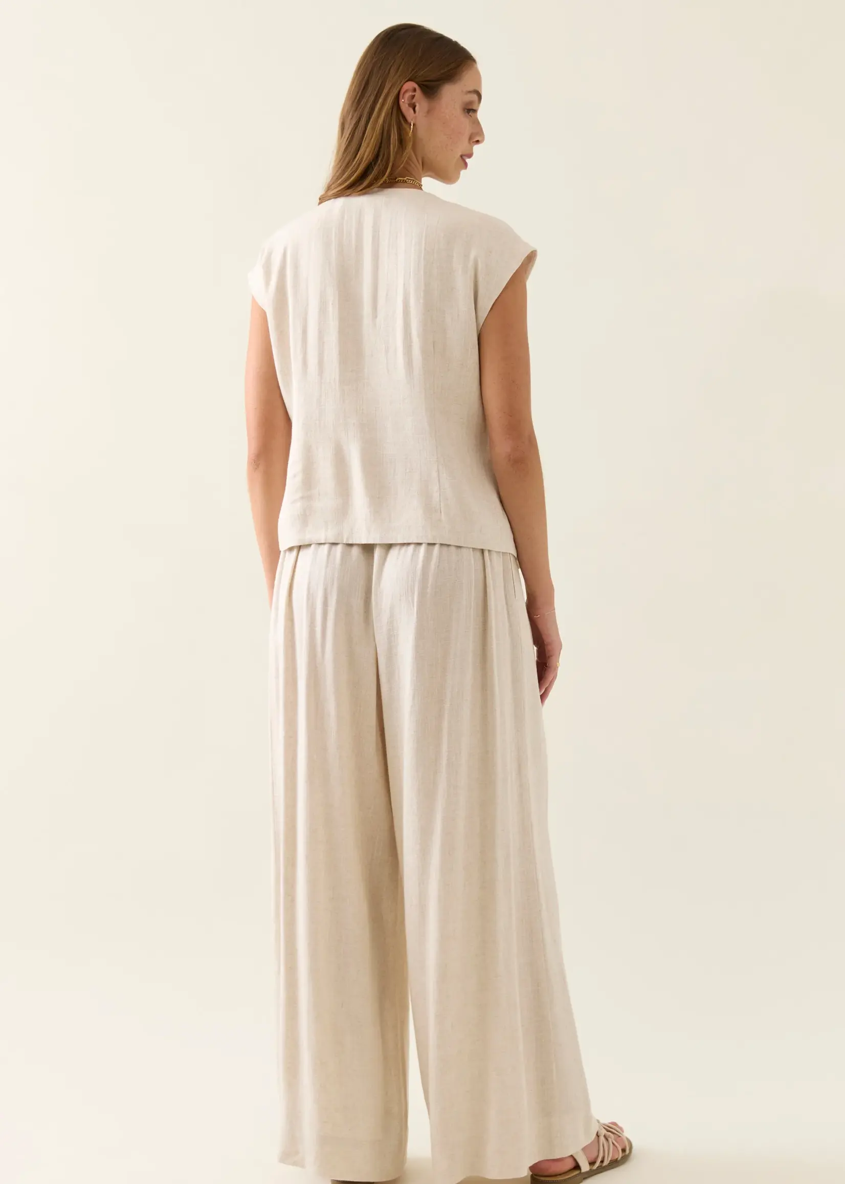 Isle of Mine Ingrid Vest - Canvas