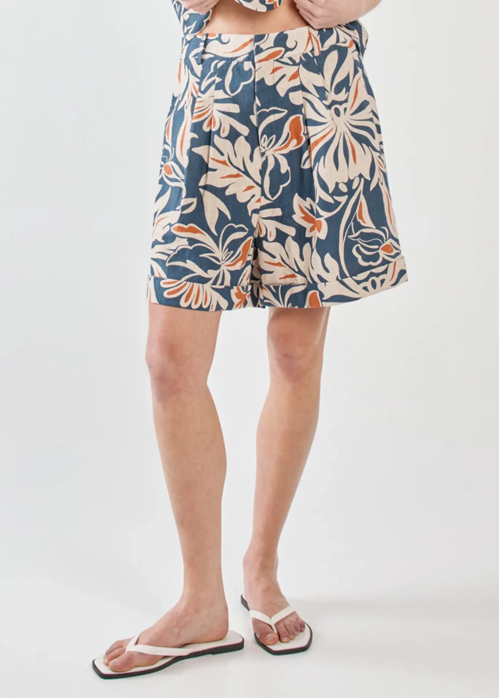 Sass Jana Short - Wild Orchid