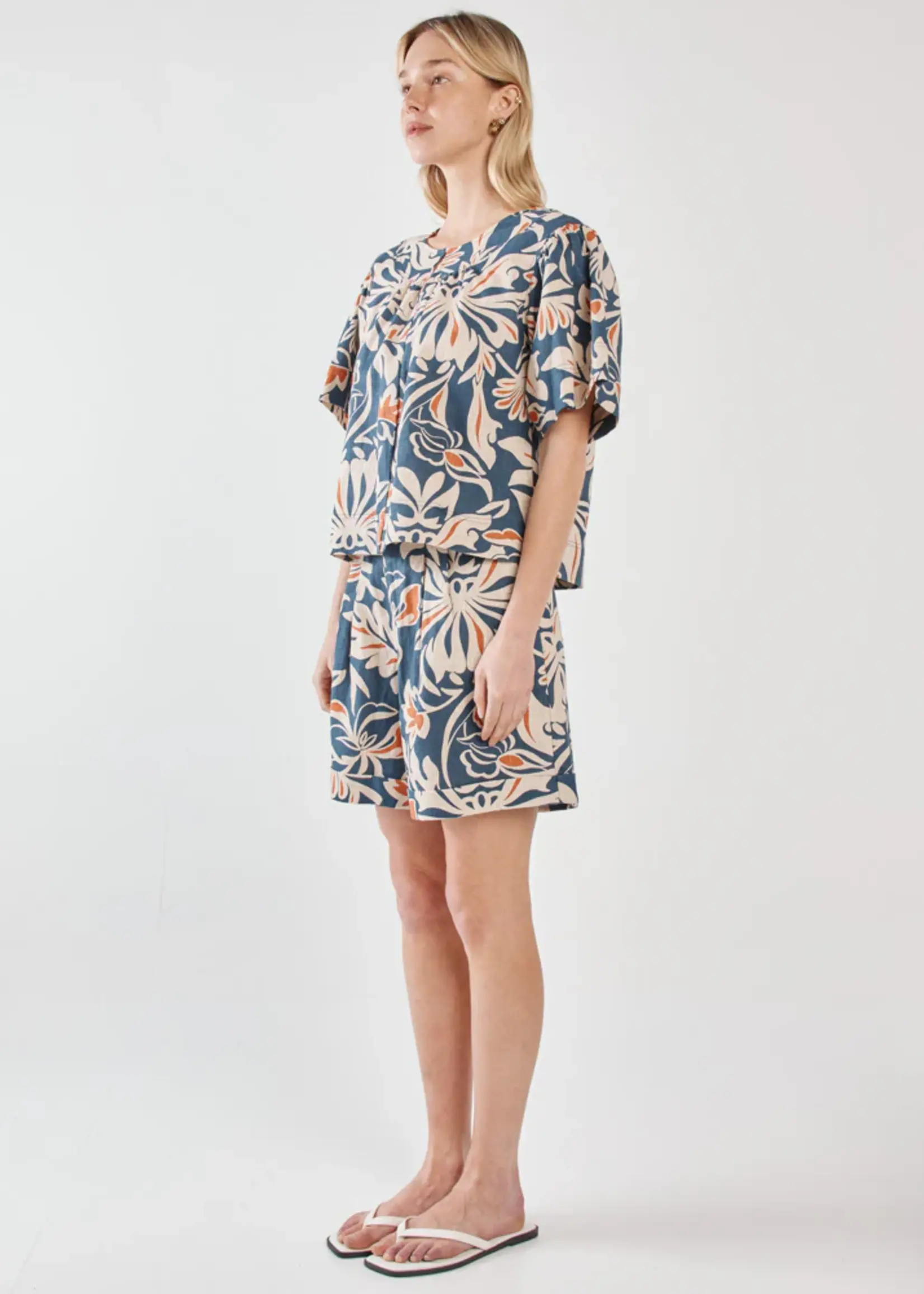 Sass Jana Short - Wild Orchid