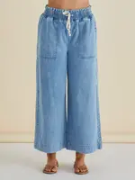 Betty Basic Saffra Relax Leg Jean - Medium Wash