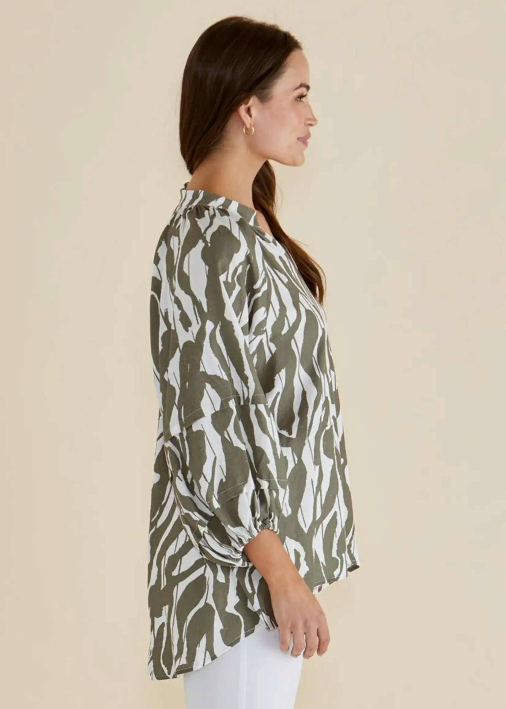 Betty Basic Grazia Blouse - Olive Geometric Print