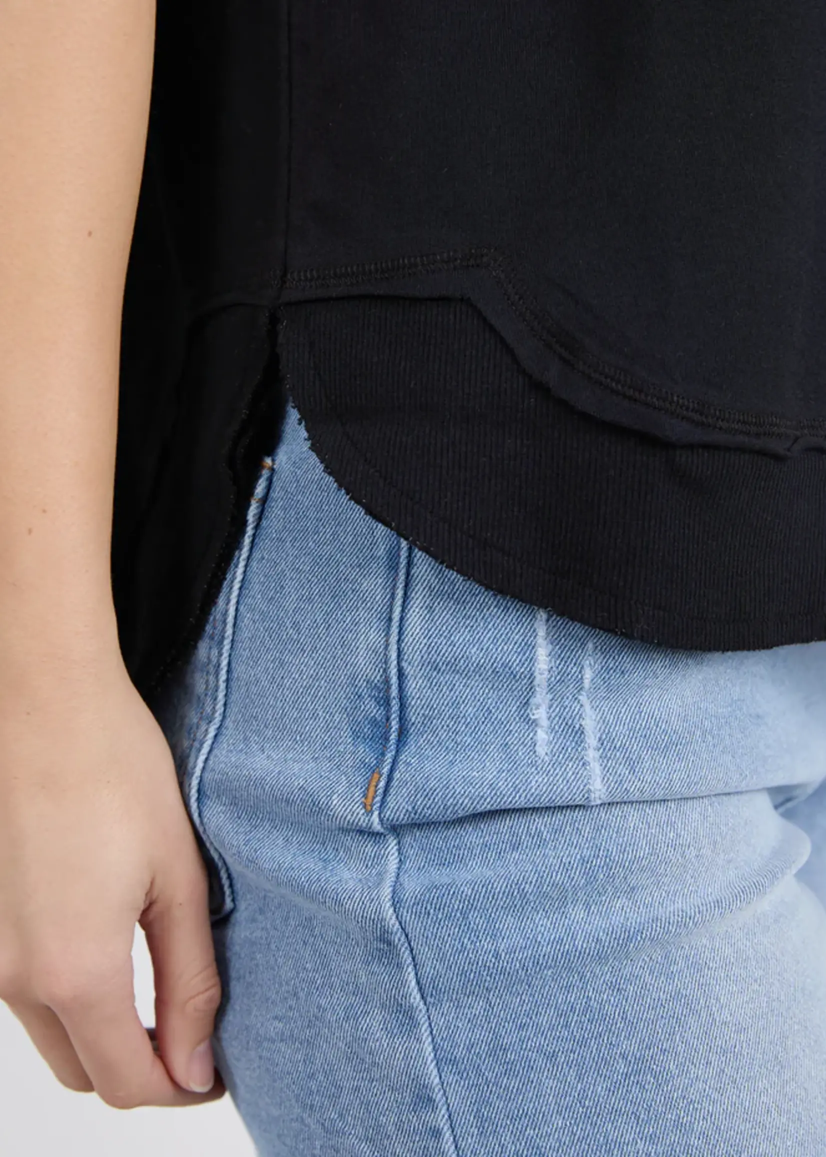 Foxwood Farrah Short Sleeve Tee - Black