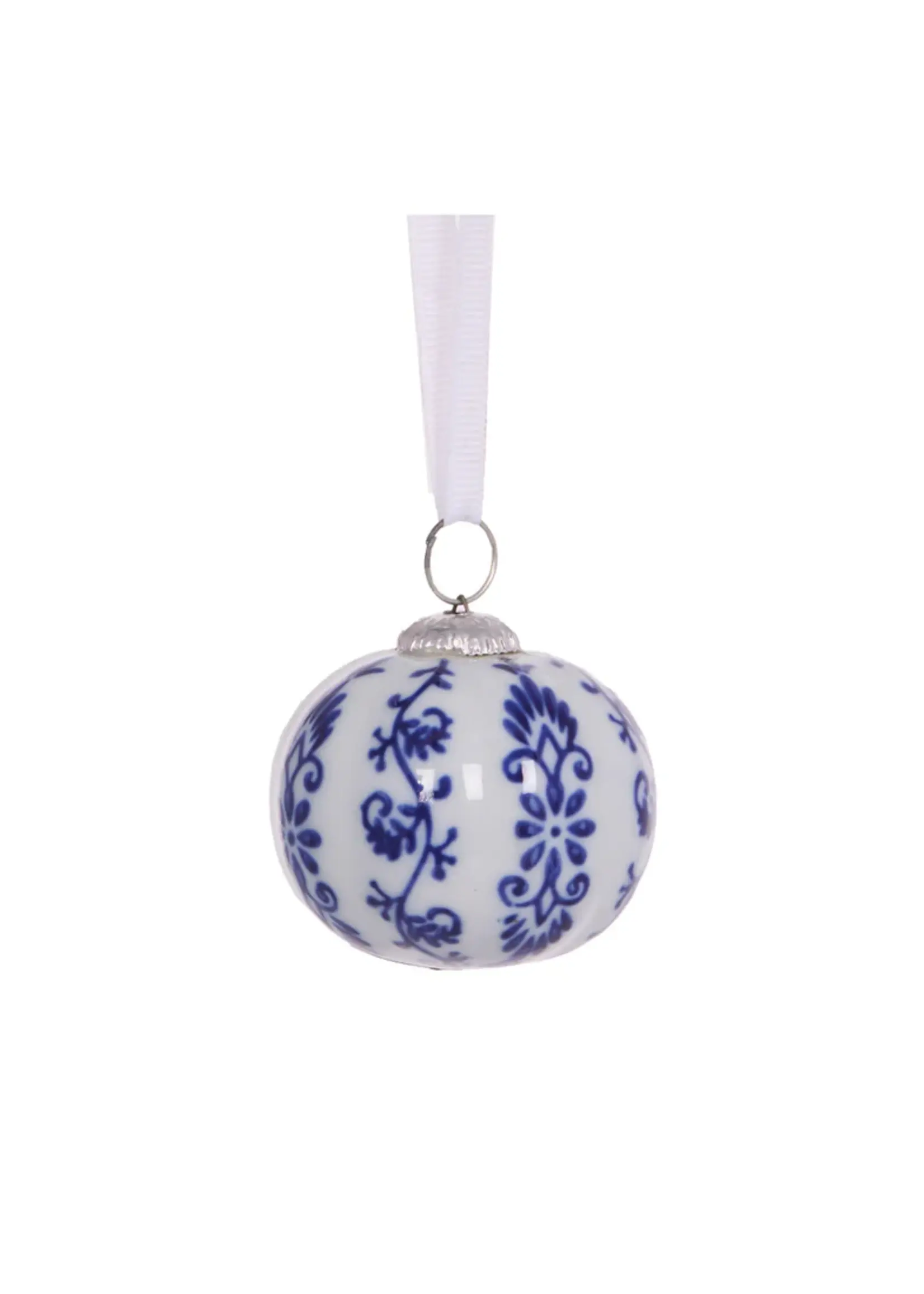 Holly and Ivy Chinoiserie Baubles Hanging
