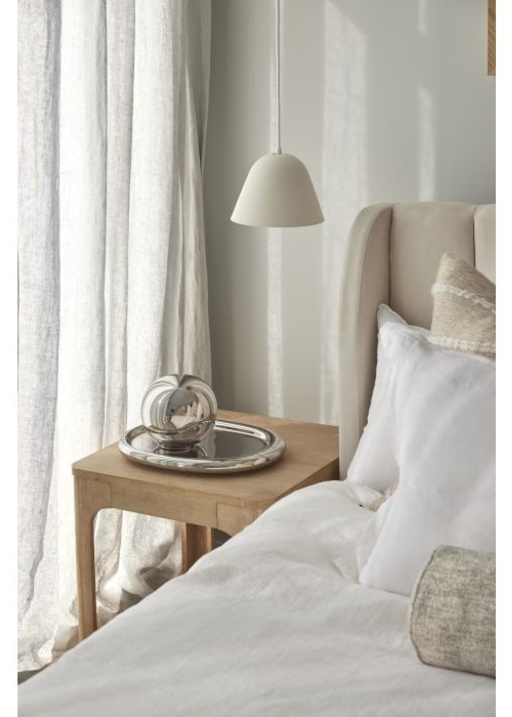 Isalbi Owen Side Tablev 51x51x54 Natural