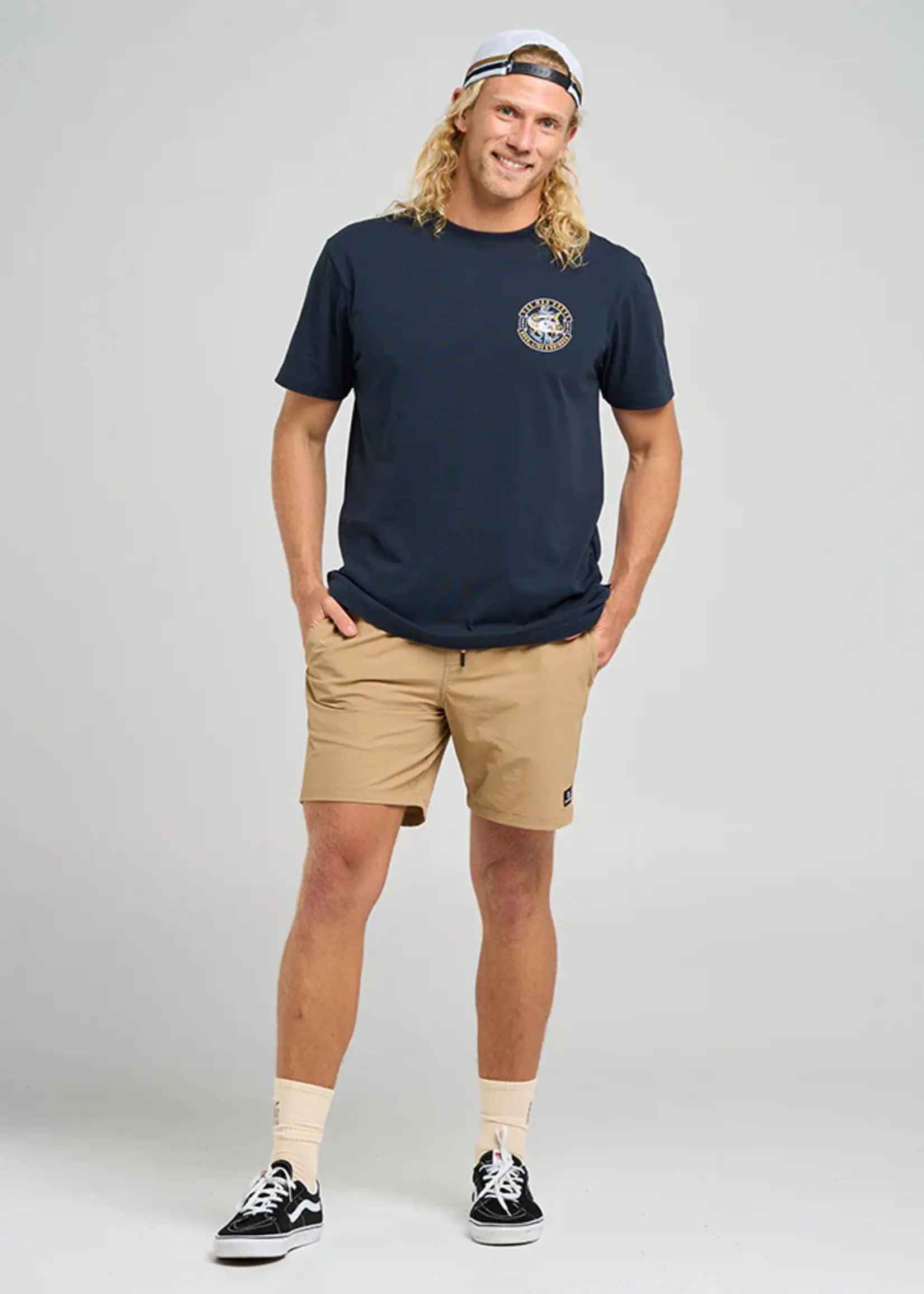 Mad Hueys Hooked Cuda Tee - Navy