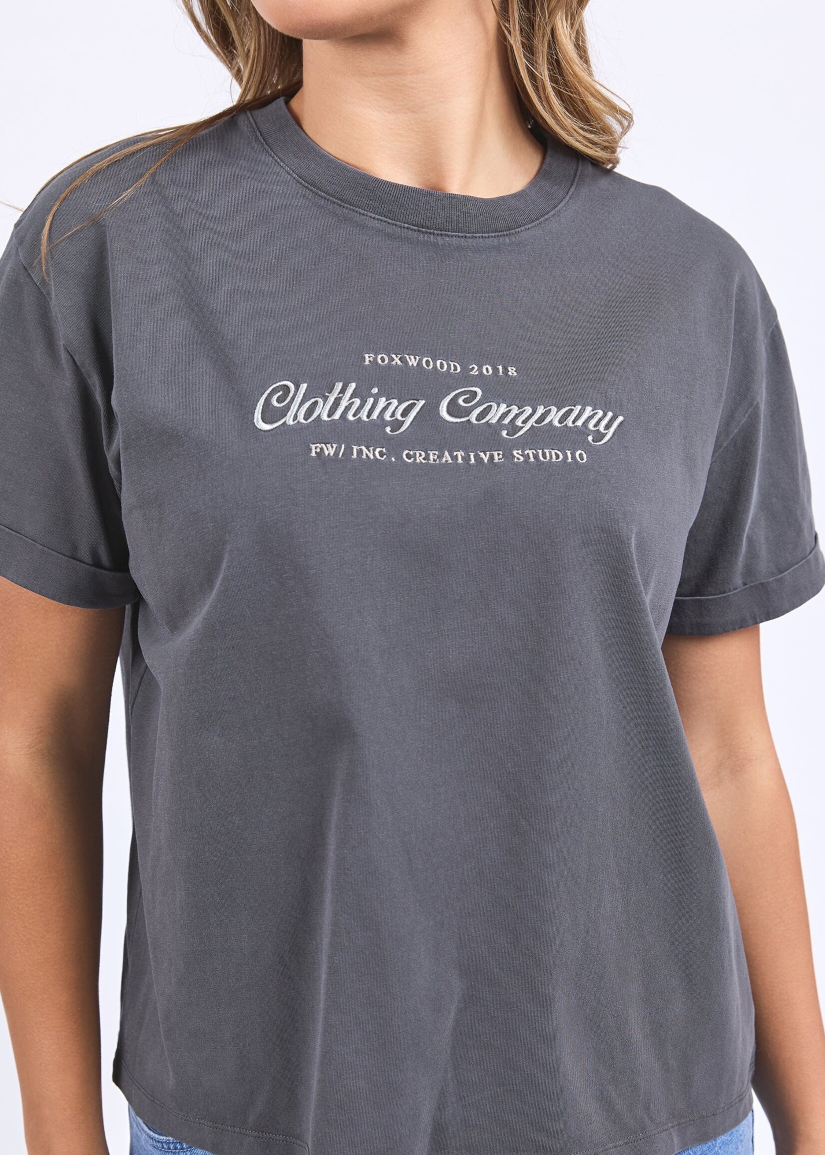 Foxwood Line Tee - Charcoal