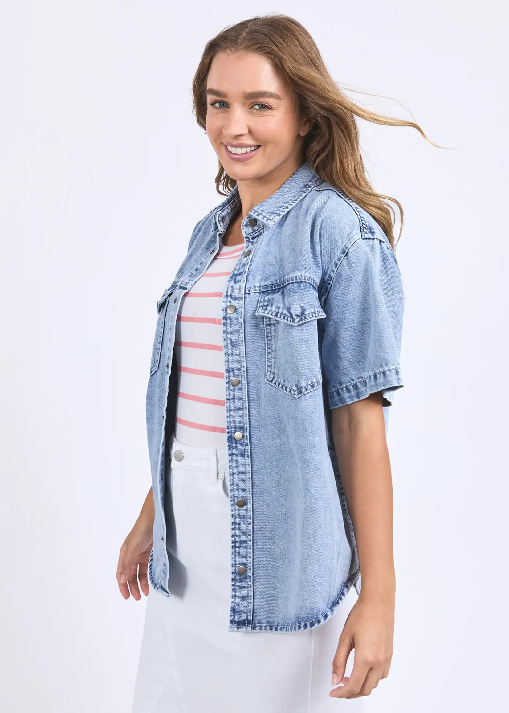 Foxwood Daisy Shirt - Light Blue