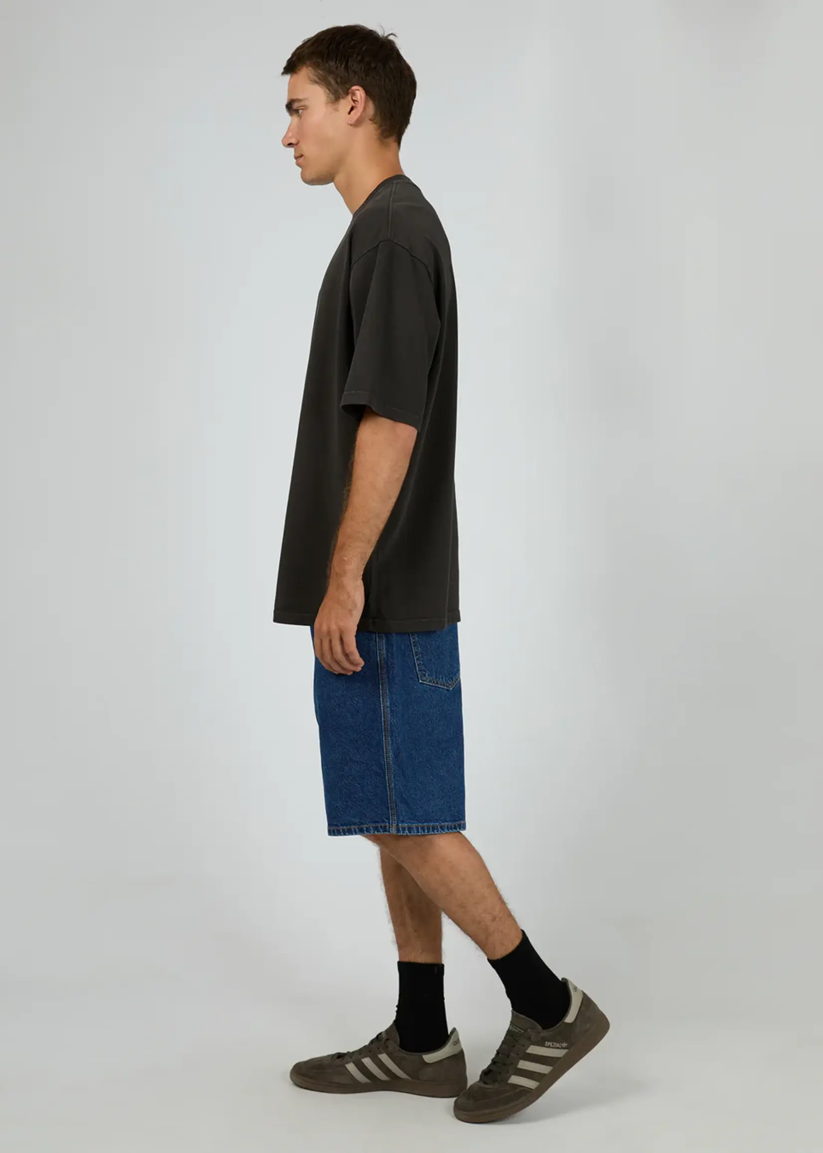 Silent Theory Classic Emb Tee - Charcoal