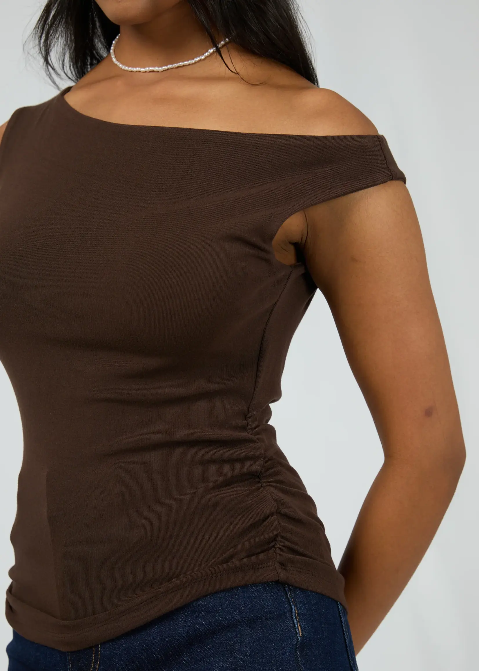 Kylie Off Shoulder Top - Brown