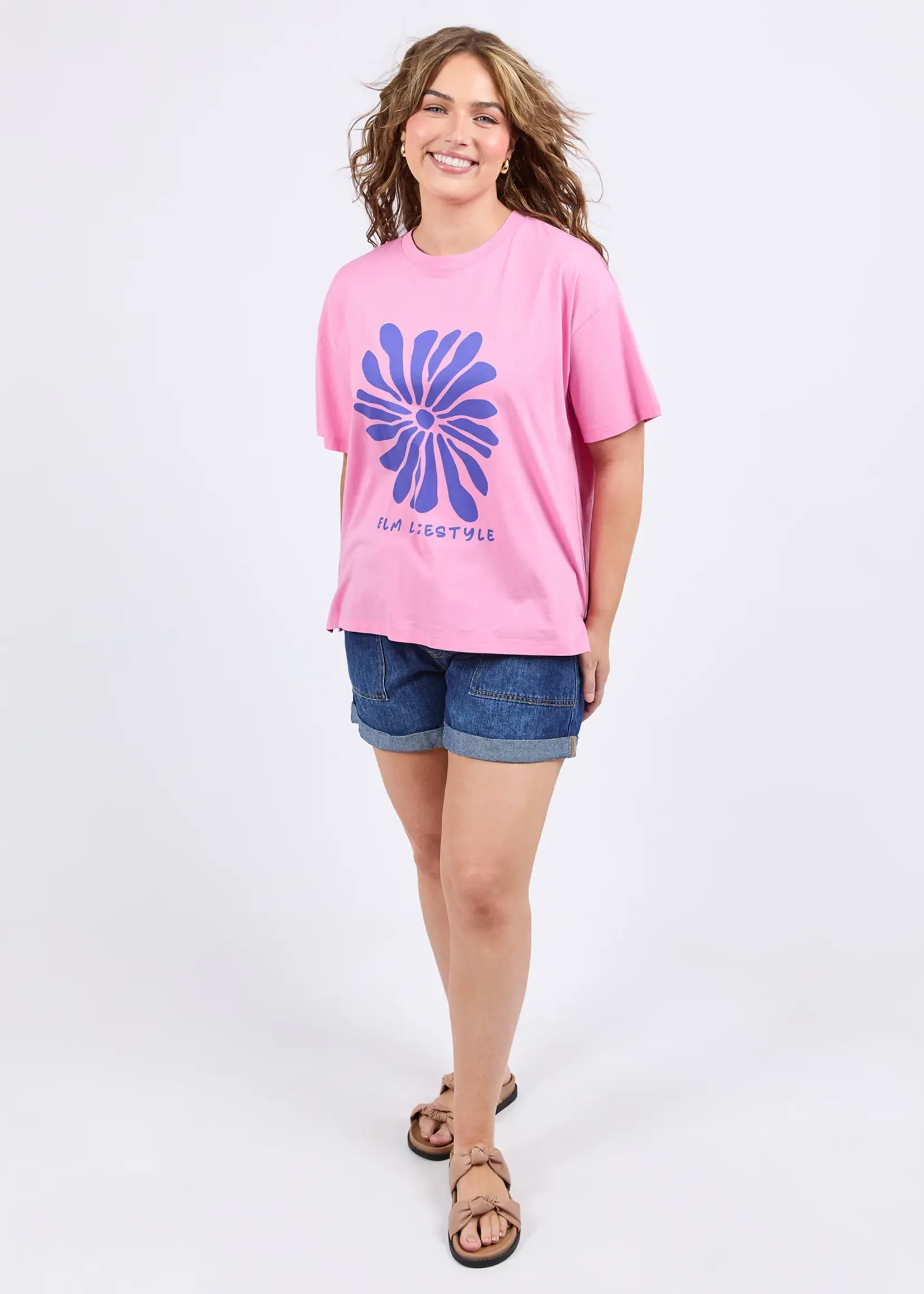 Camelia Tee - Chateau Rose
