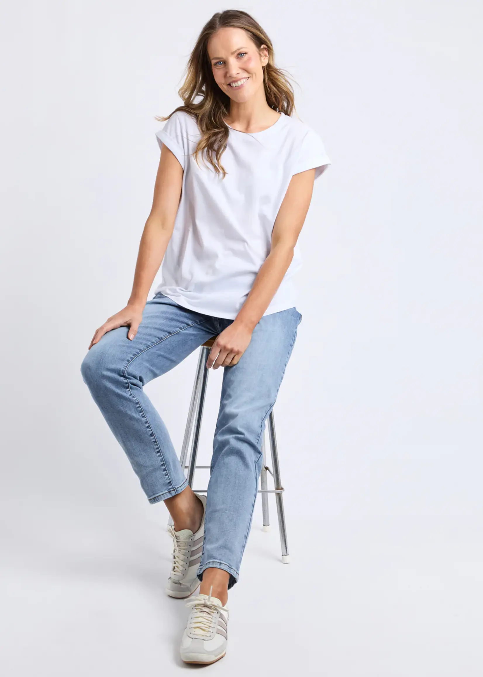 Foxwood Manly Tee - White