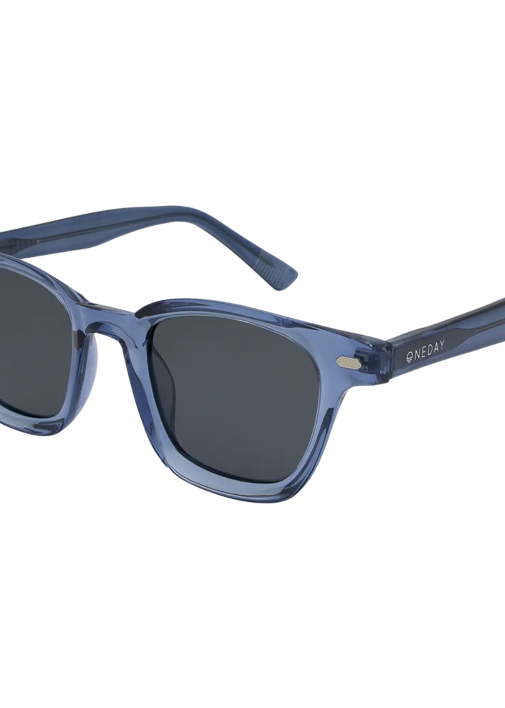 One Day Aspen Sunglasses - Blue Smoke