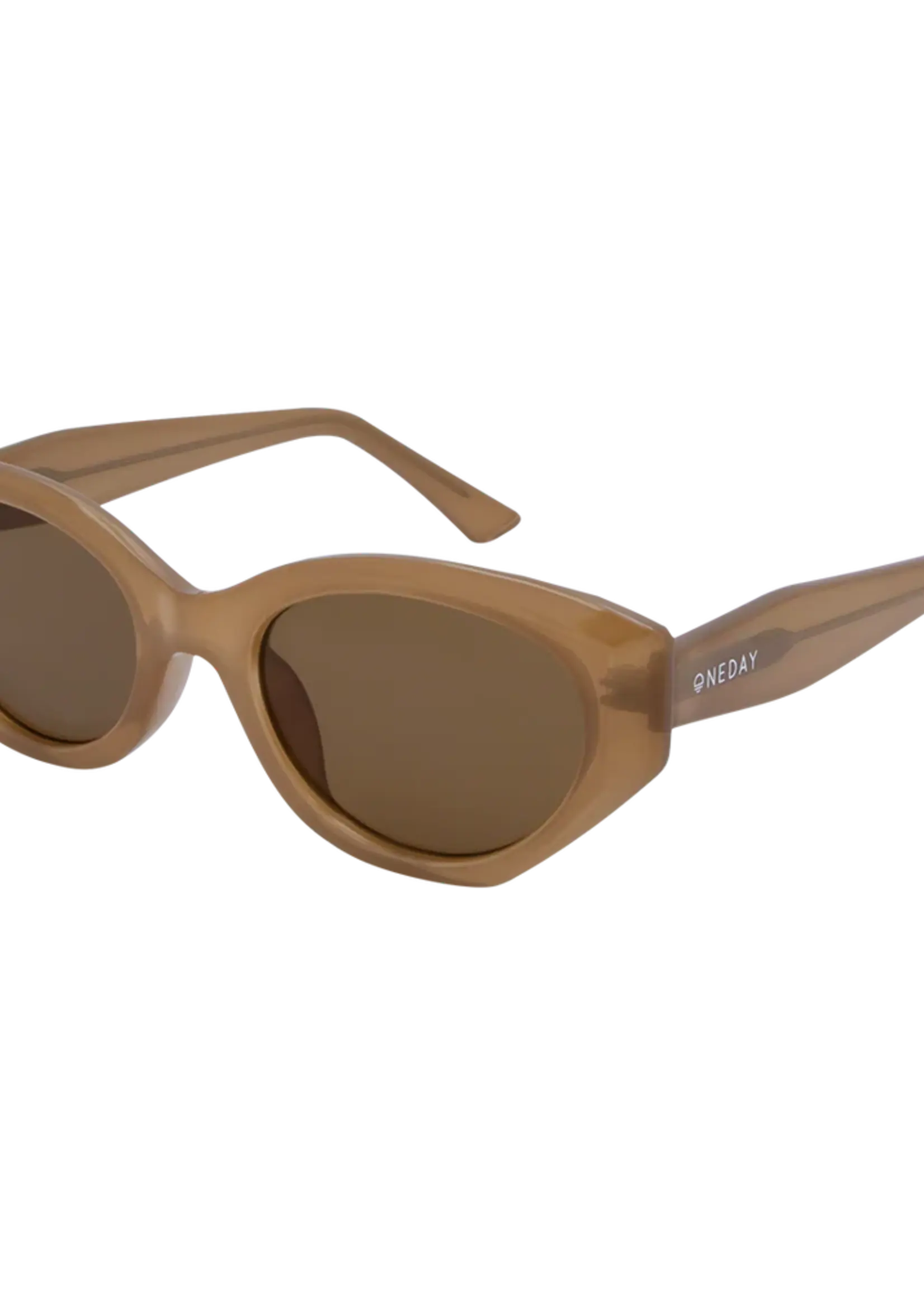 One Day Blakey Sunglasses - Beige Brown