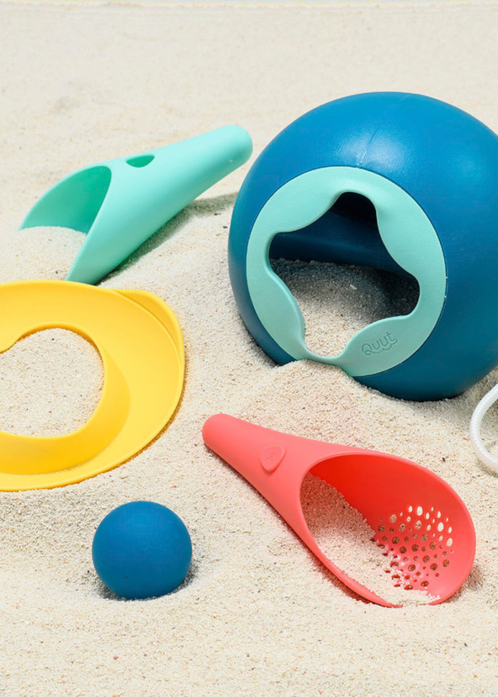 Quut Beach Set - Ballo (+ Cuppi + Shaper)