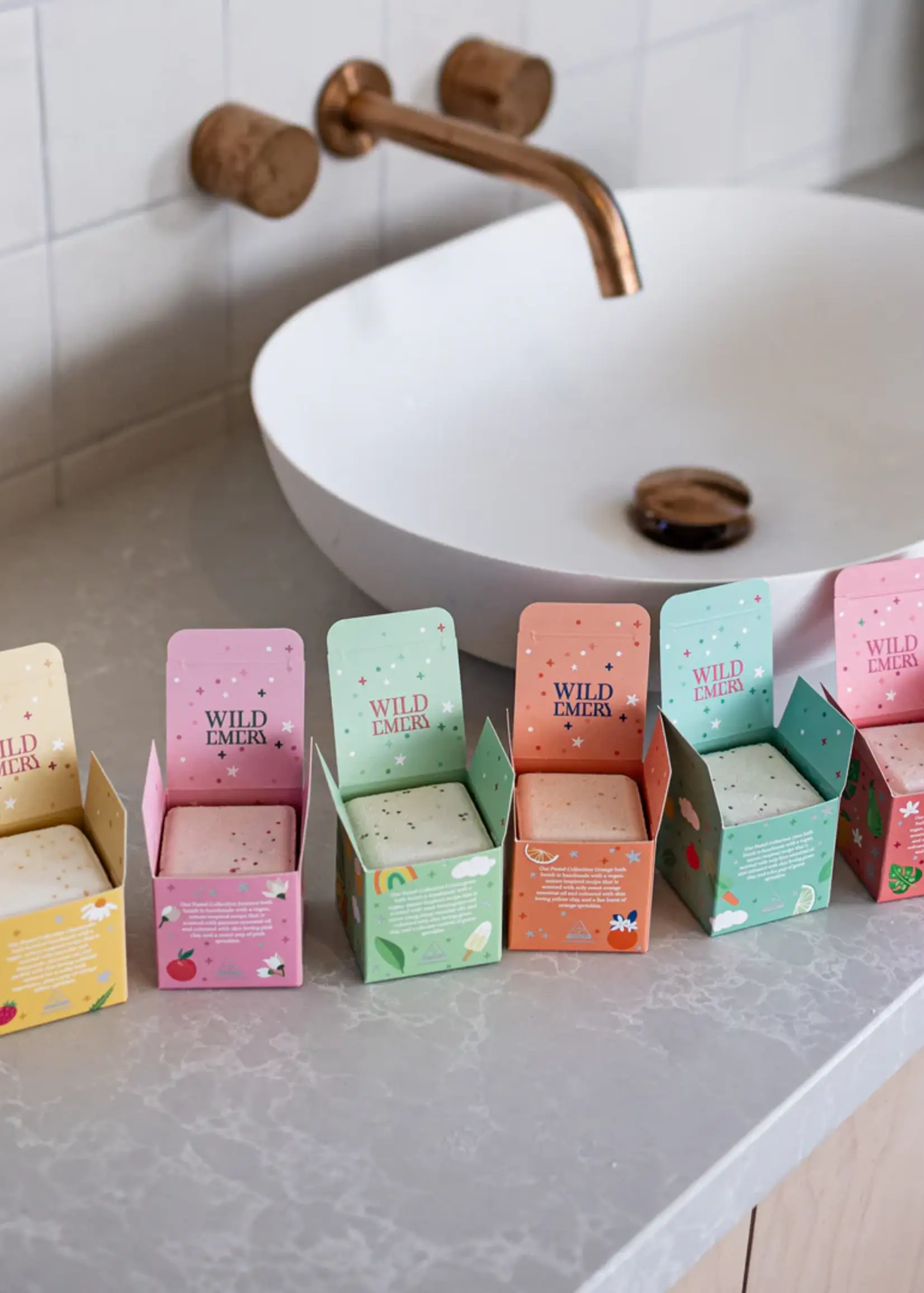 Wild Emery Orange Bath Bomb