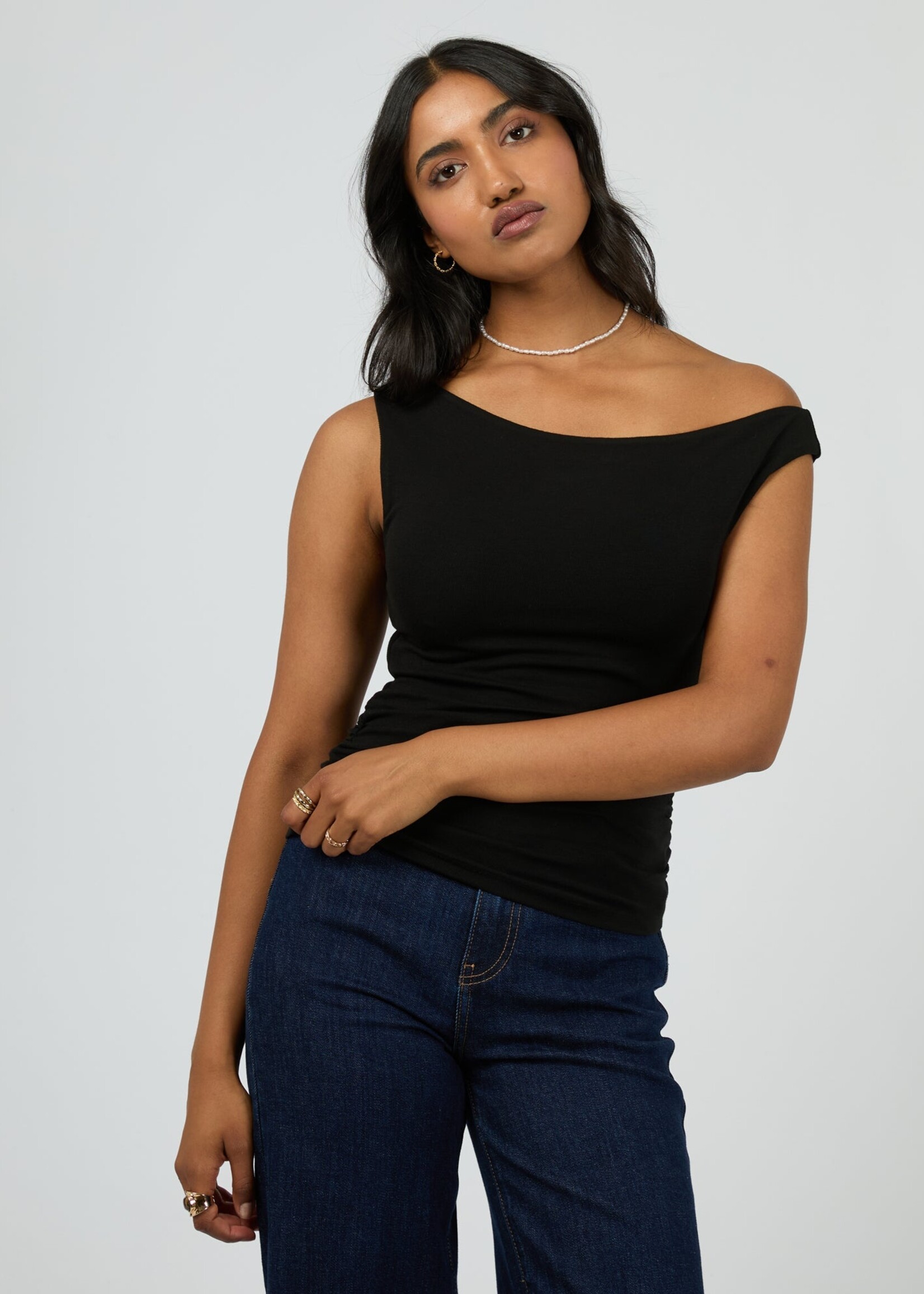 Kylie Off Shoulder Top - Black
