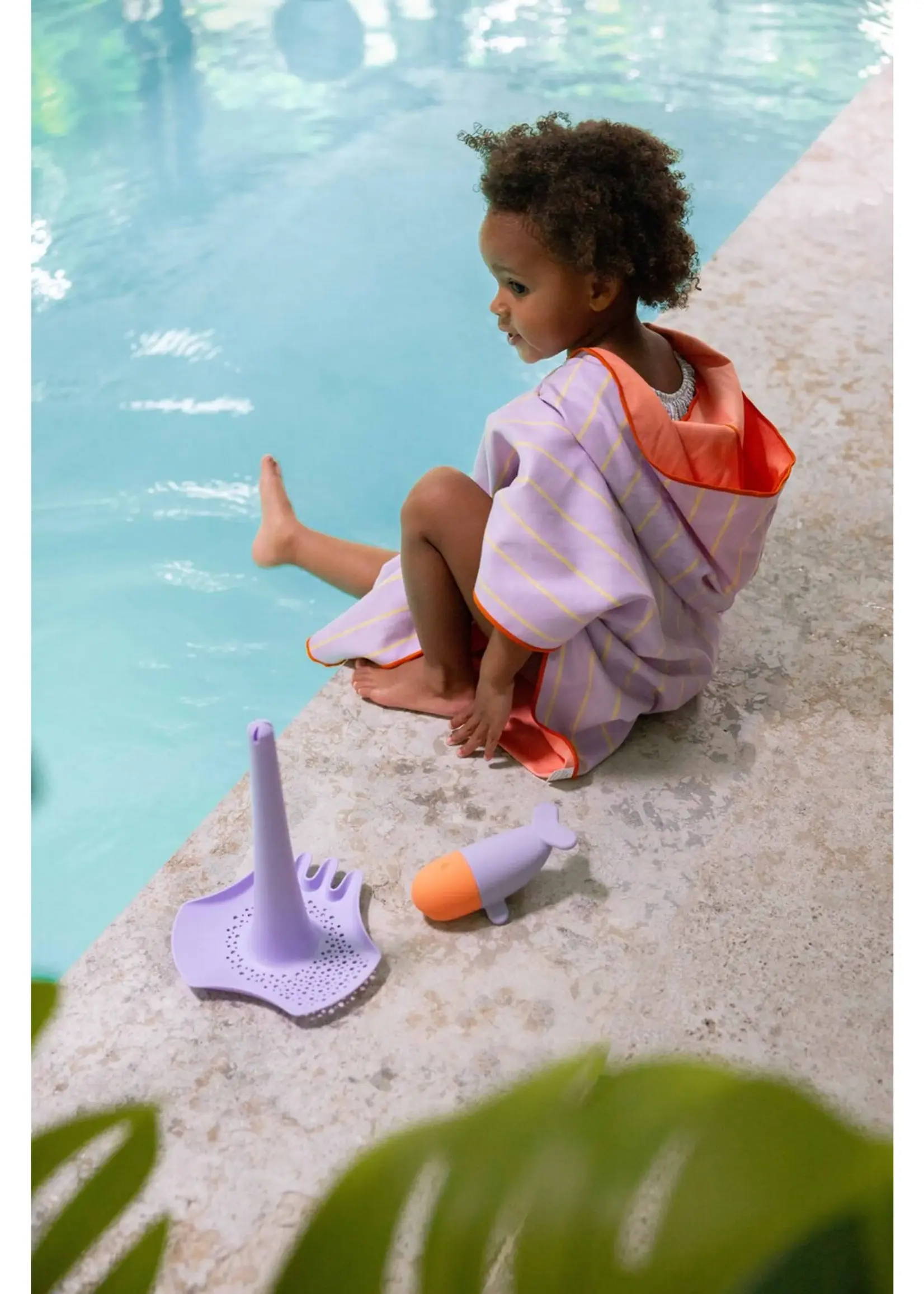 Quut Poncho (60cm x 60cm) - Lavender