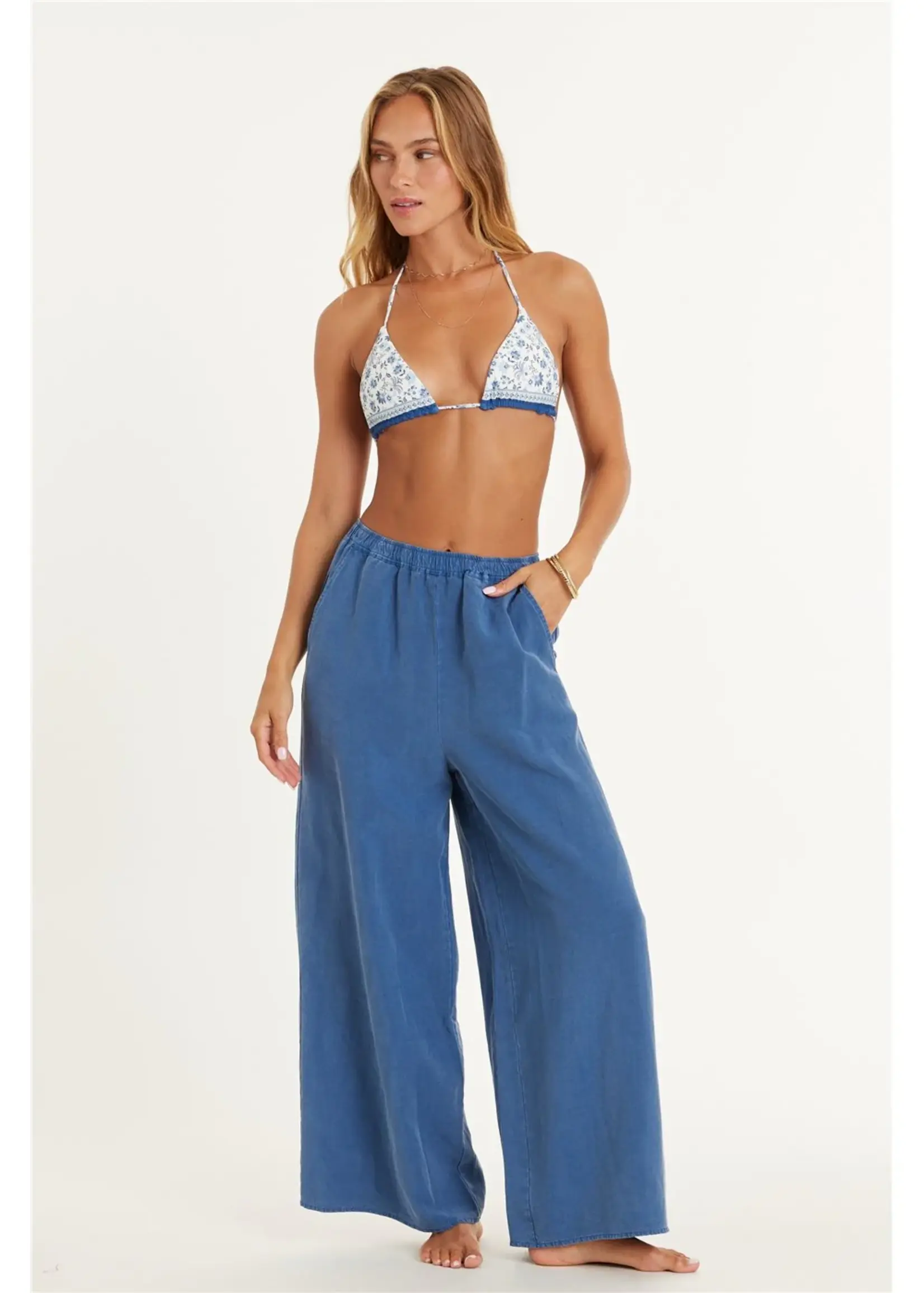 Voyager Woven Pant - Fiji Blue