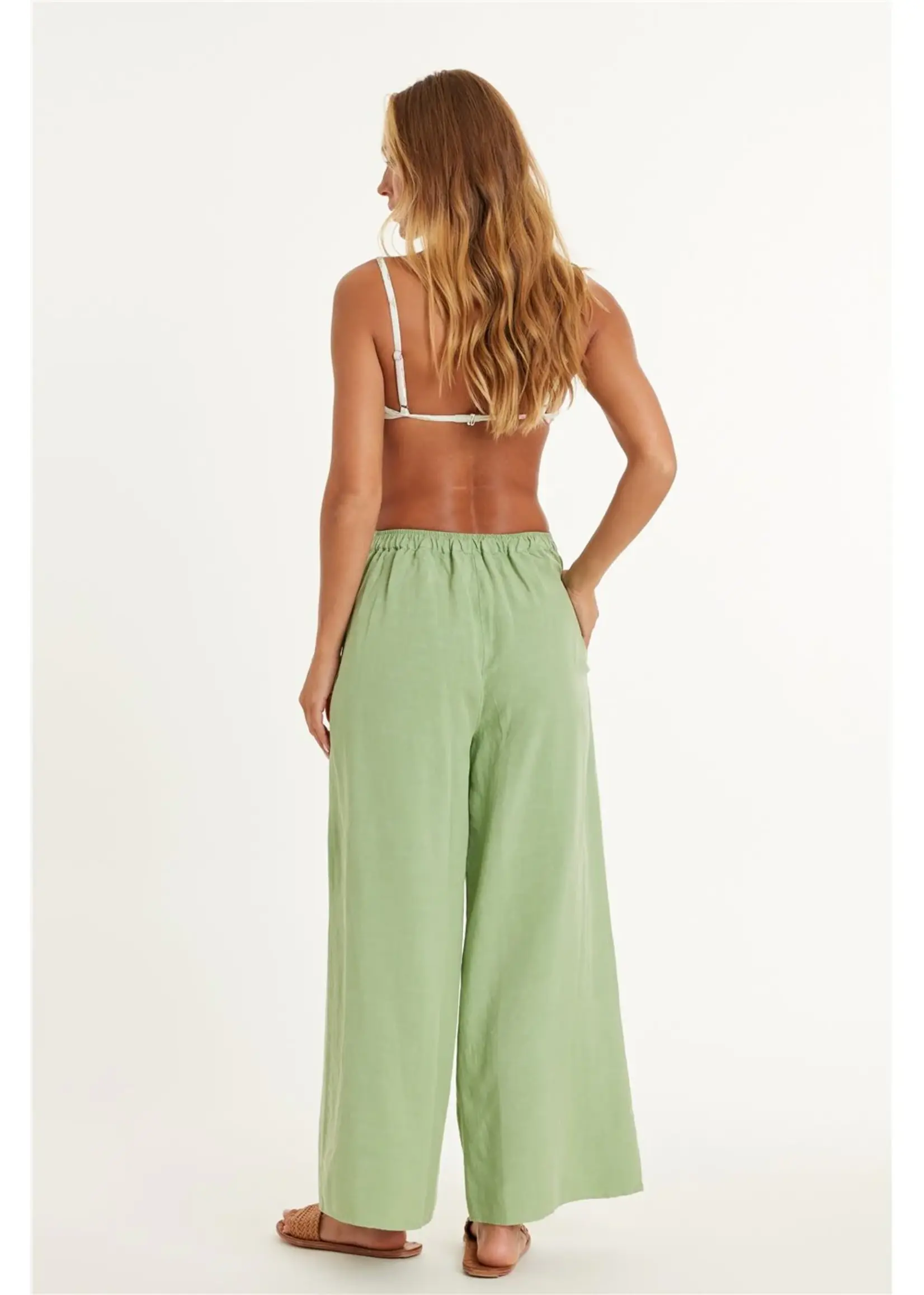 Mackenzie Woven Crop Pant - Island Green