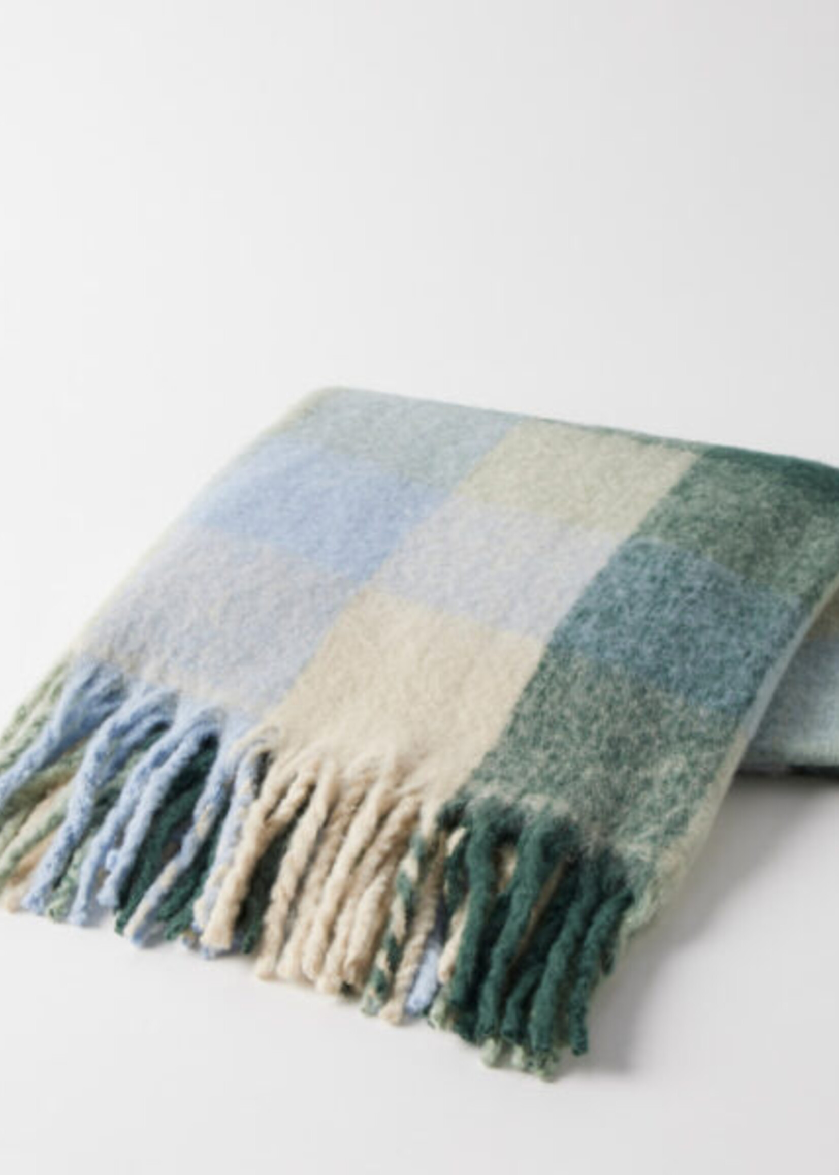 Pilbeam Rossi Throw