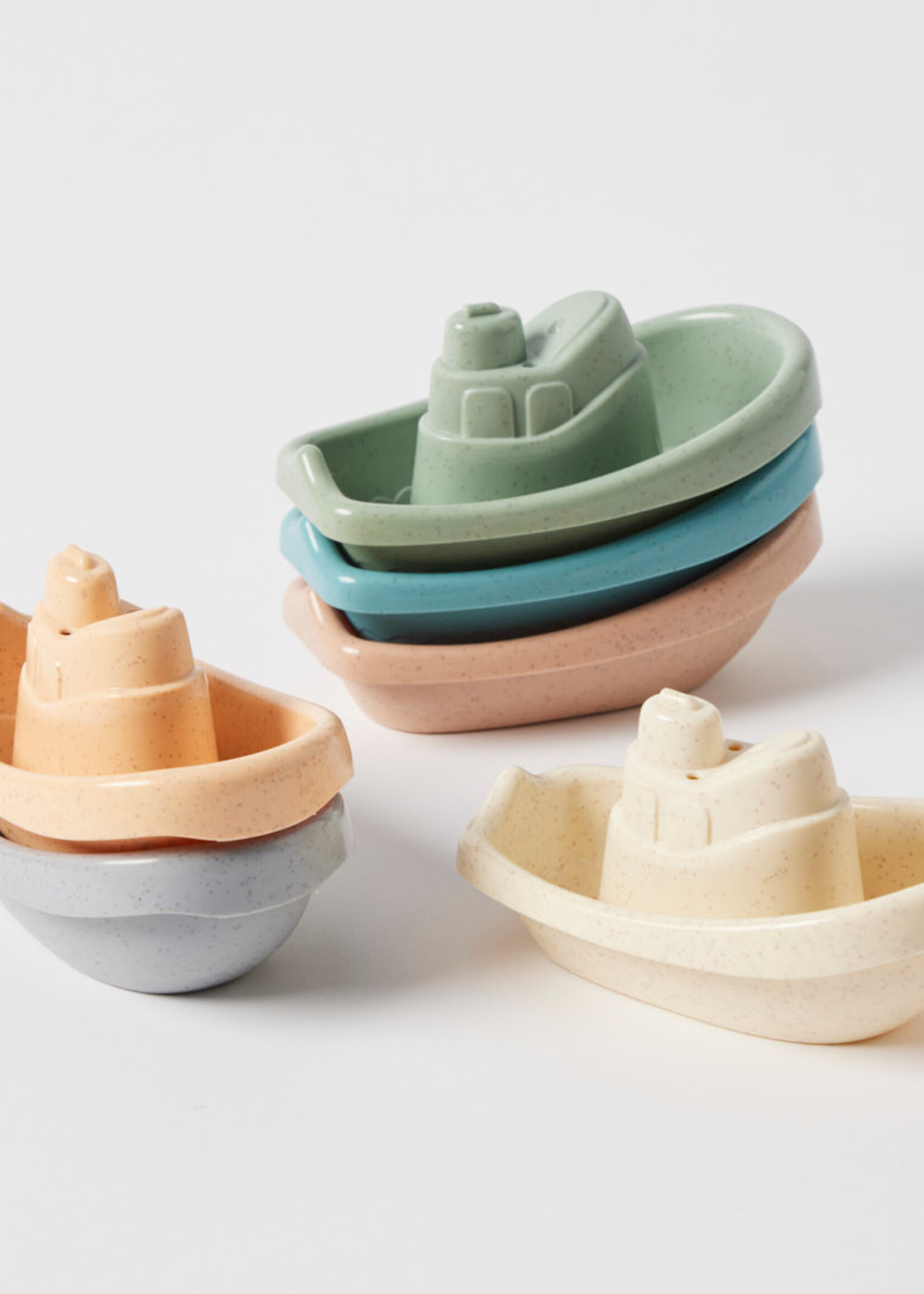 Eco- Friendly Splash & Pour Boats