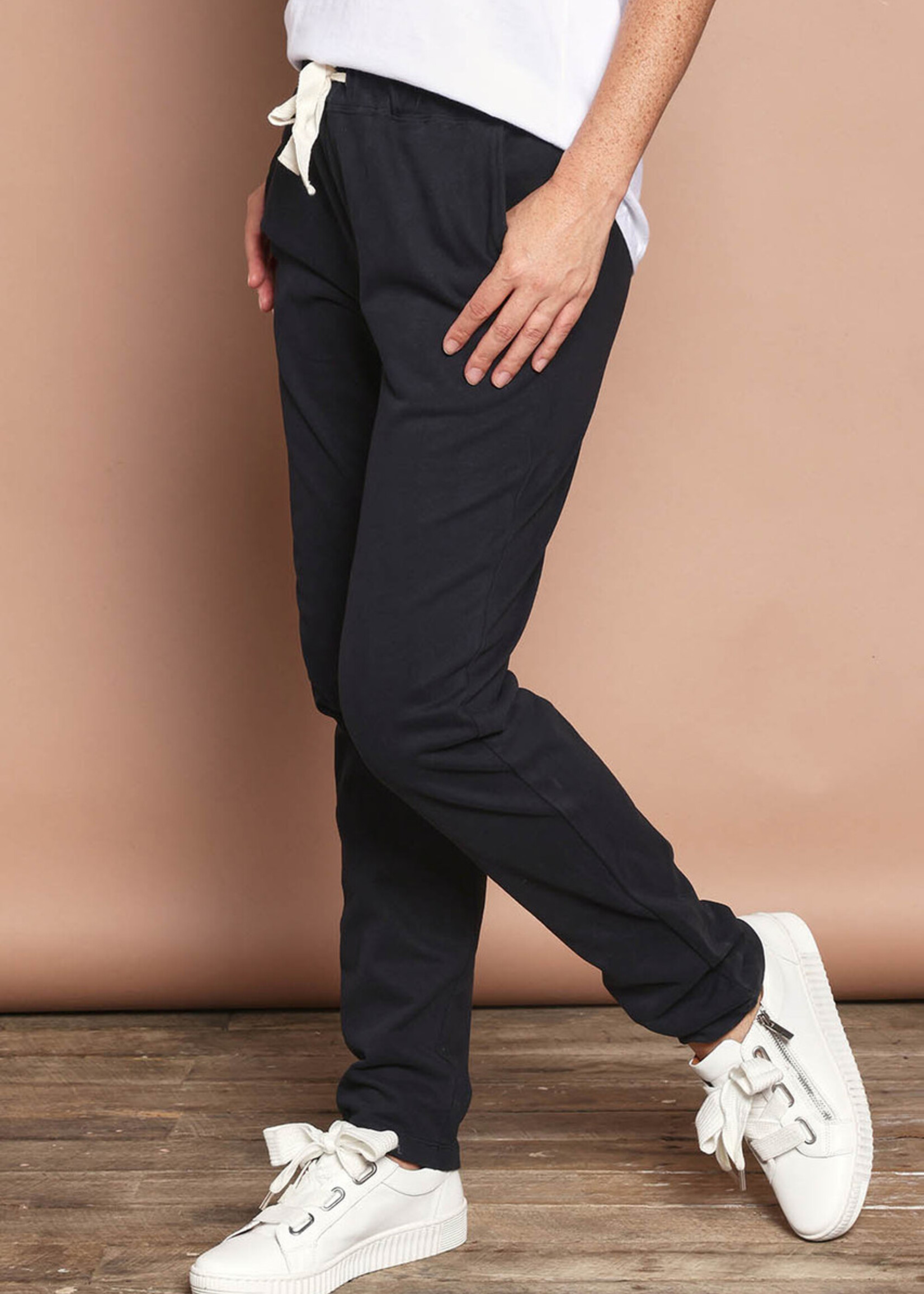 Foxwood Monday Pant - Black