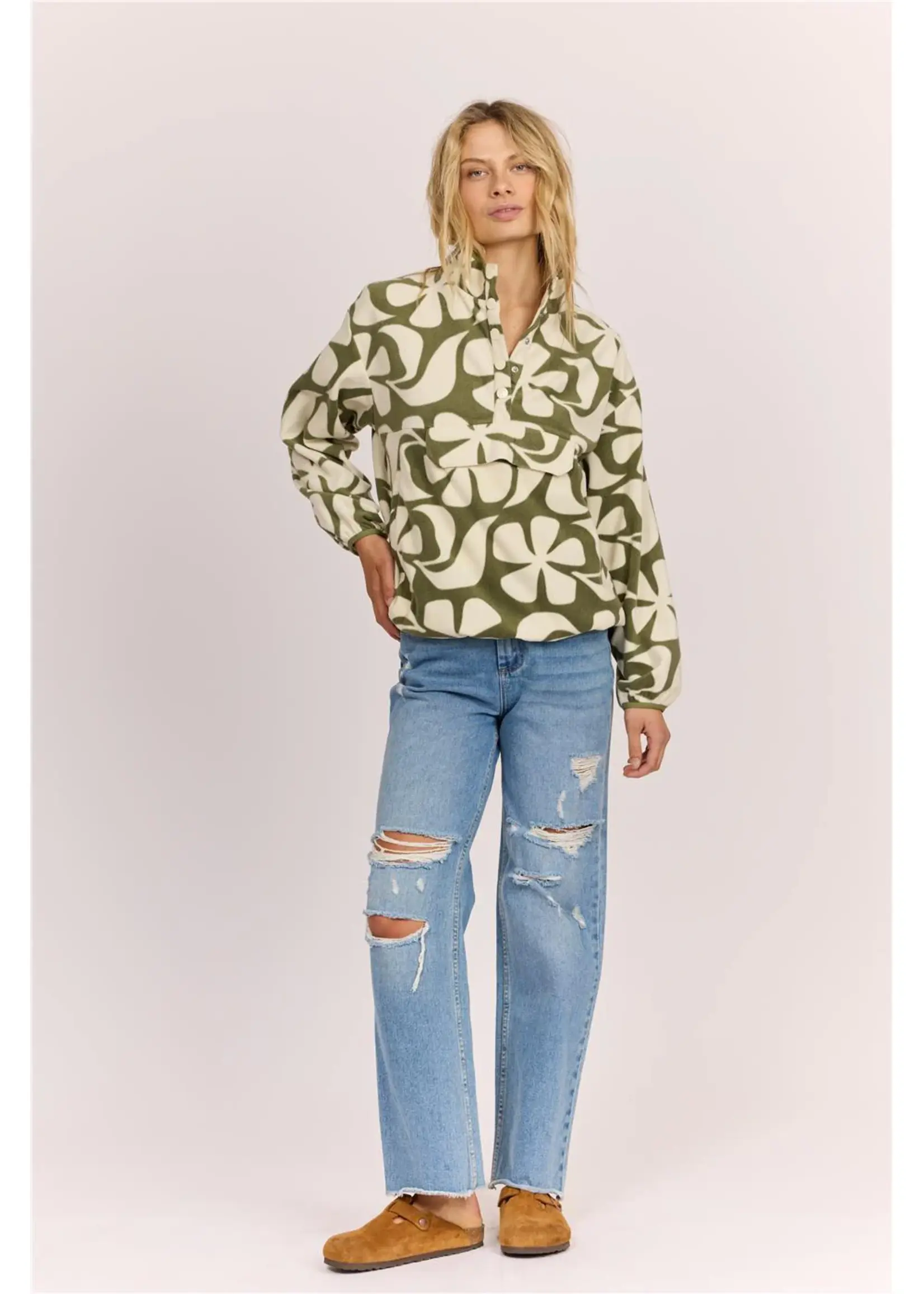 Waves In Bloom Fleece - Ranger