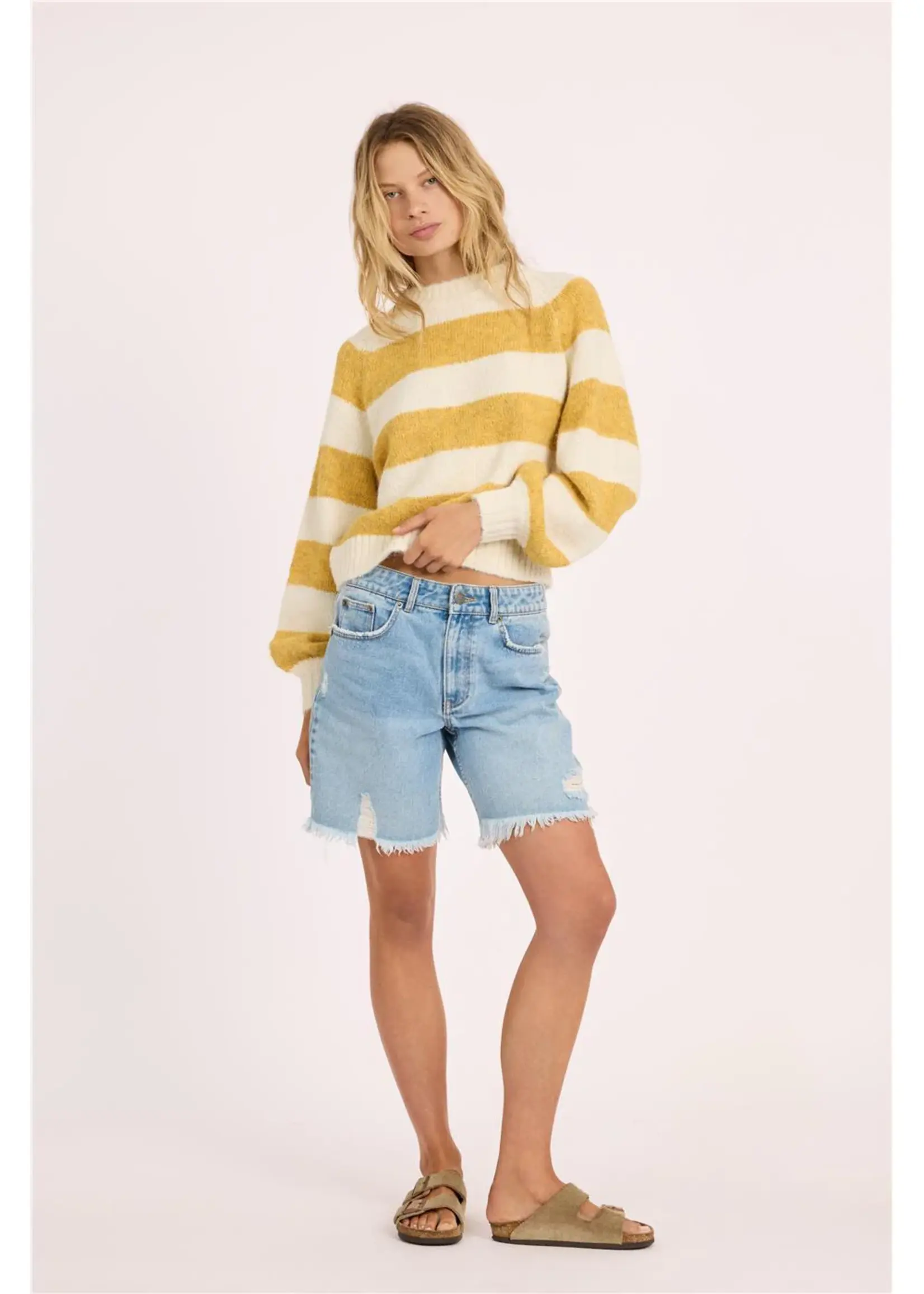 Face In The Sun Sweater - Honey Gold