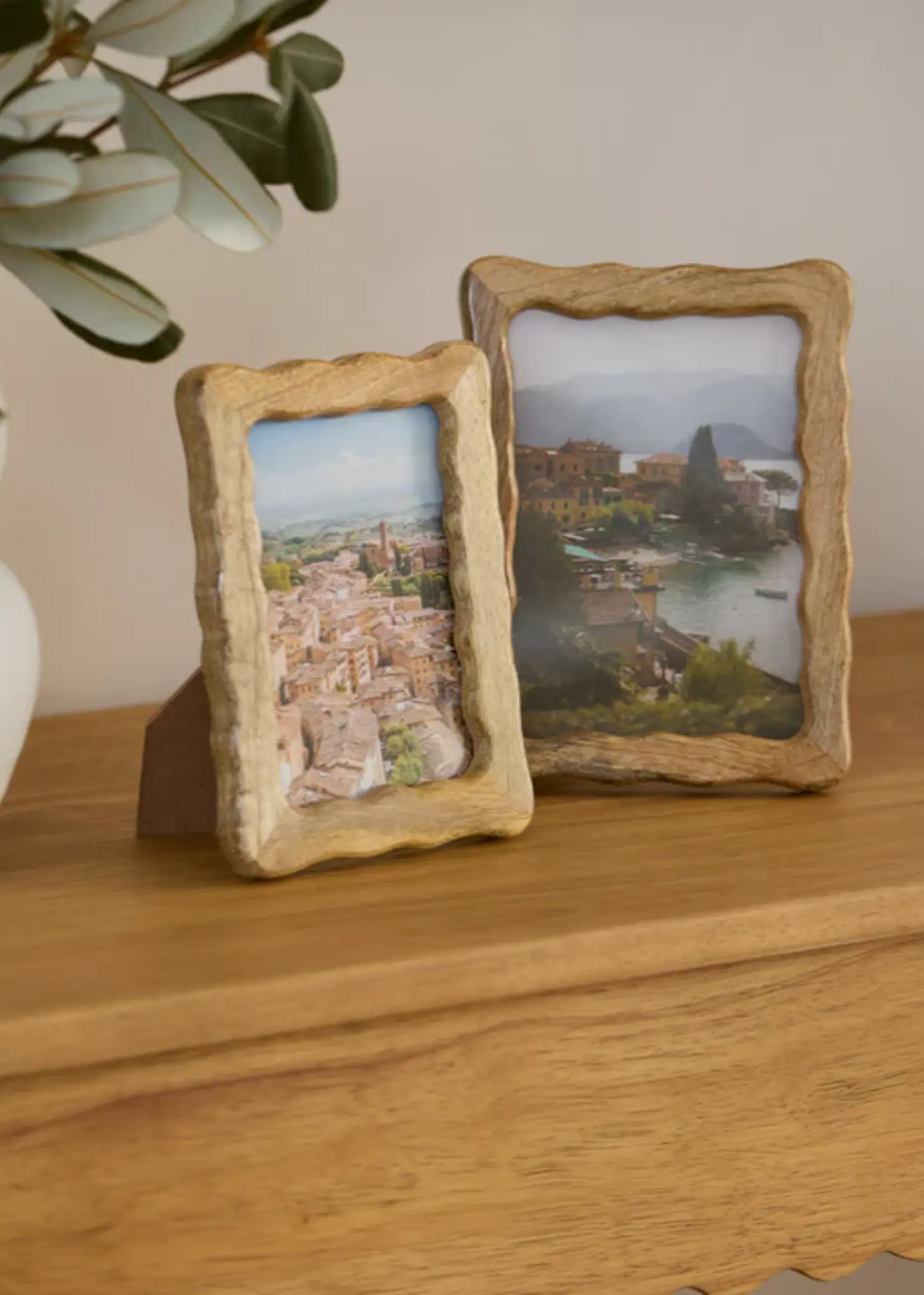 Wavy Photo Frame 4x6