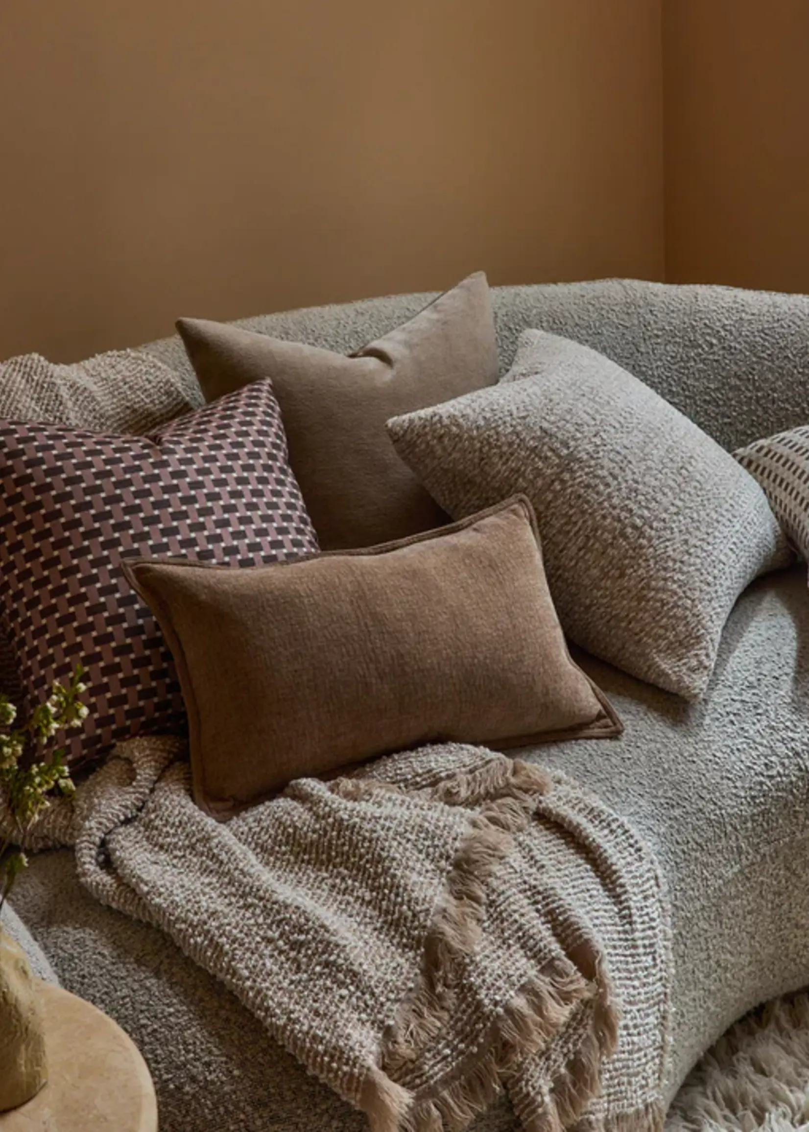 Madras Clara Beige Cream 160x200cm