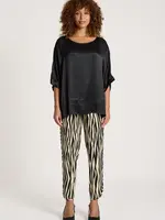 EB & Ive San Top - Black