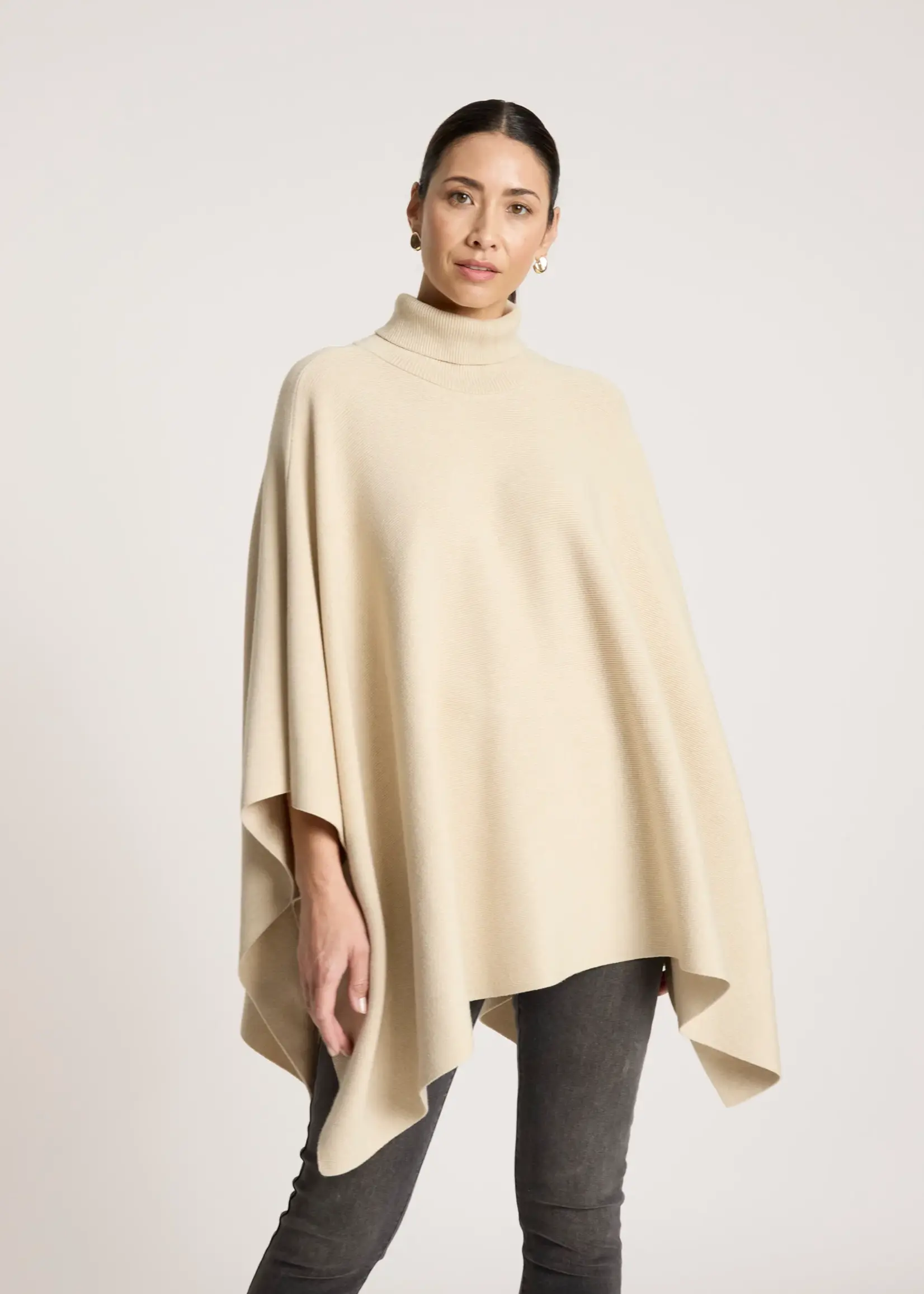 EB & Ive Samira Poncho - Bisque