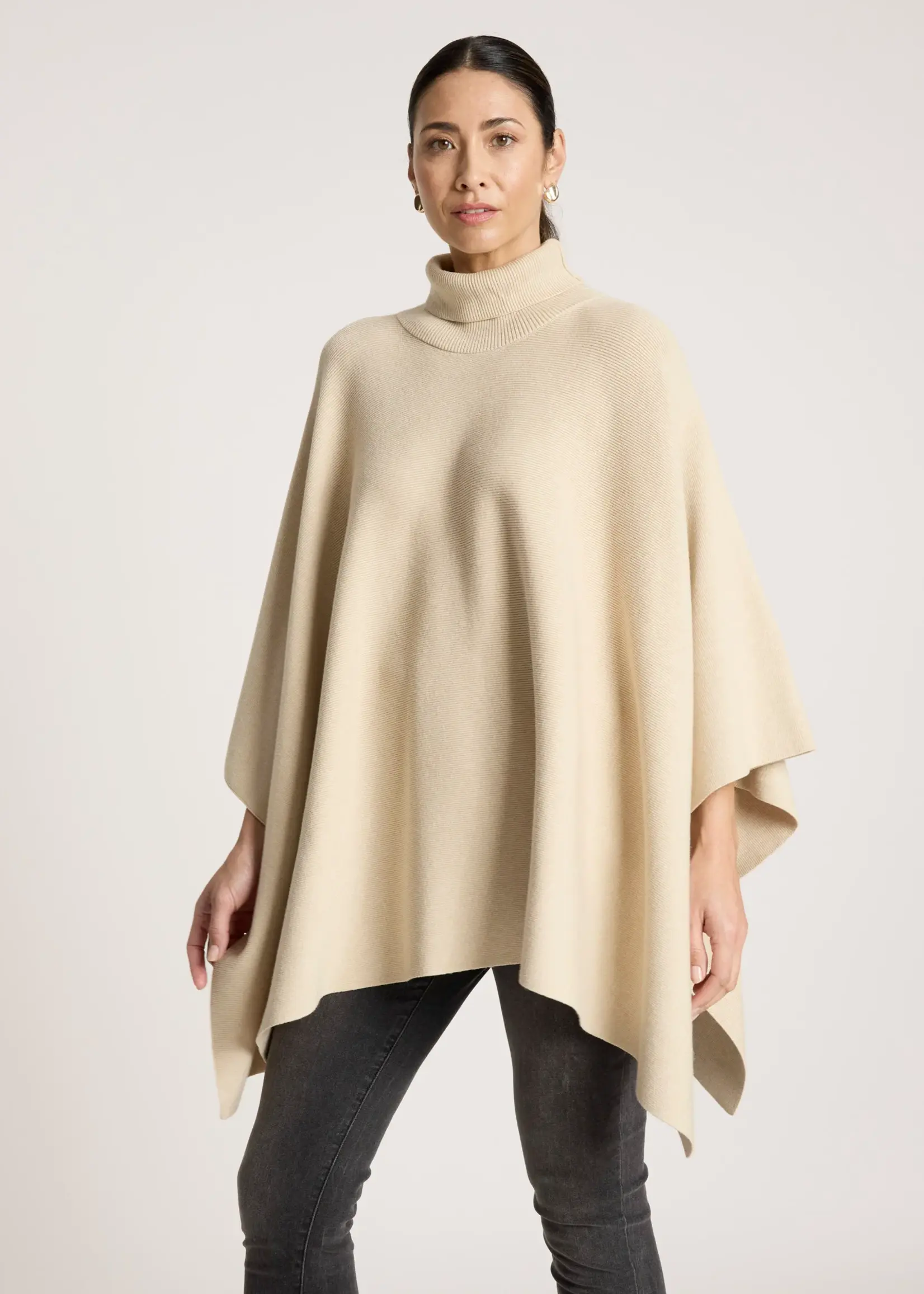 EB & Ive Samira Poncho - Bisque