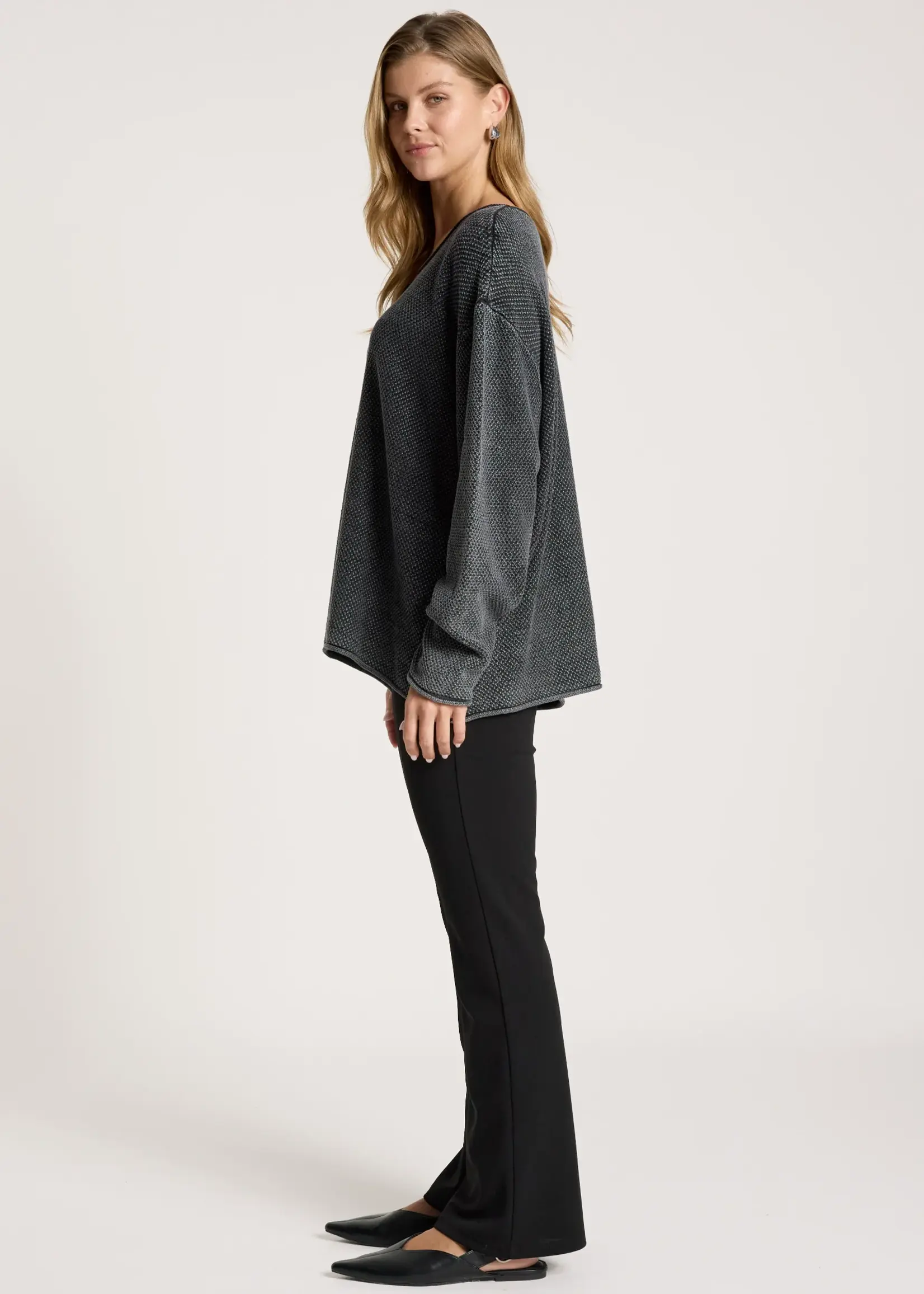 EB & Ive Apache Jumper - Black
