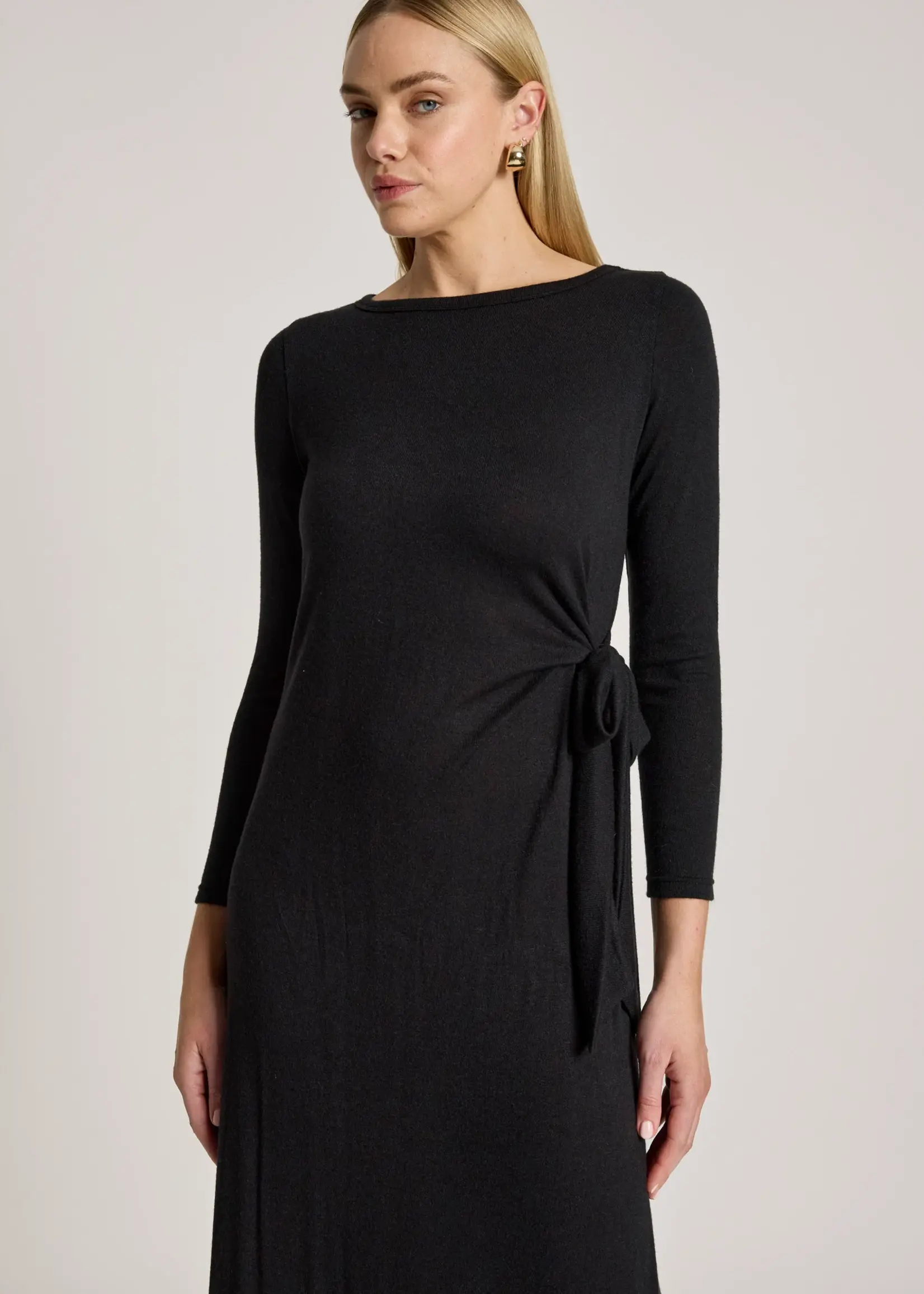 EB & Ive Aria Tie Maxi Dress - Black