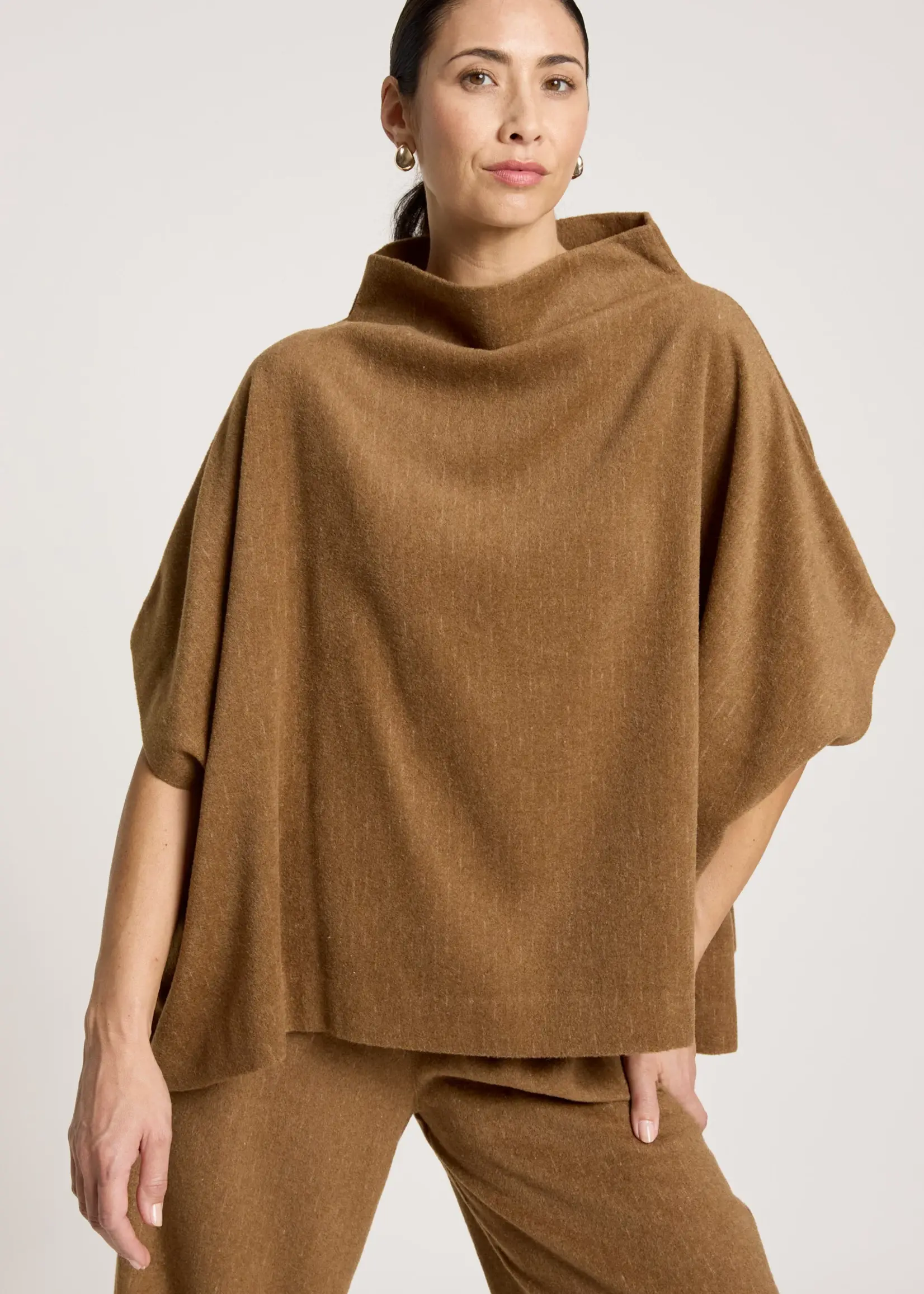 EB & Ive Azul Poncho - Clay