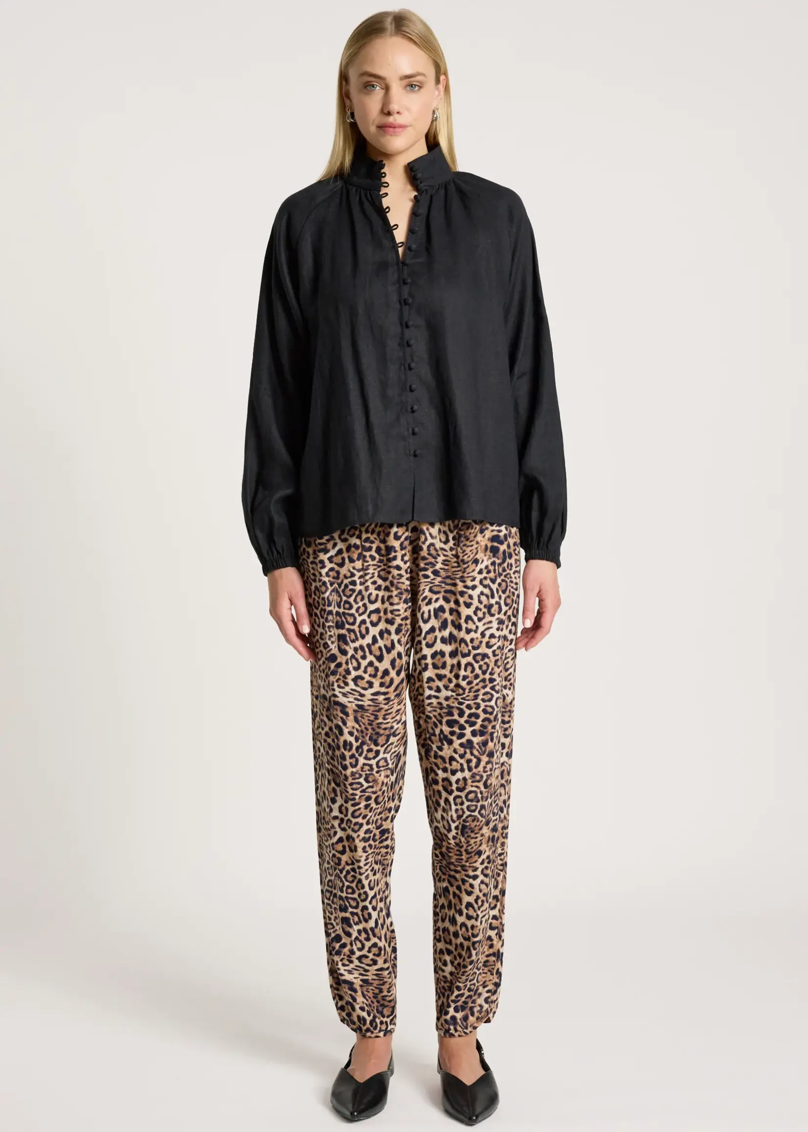 EB & Ive Bajau Button Shirt - Black