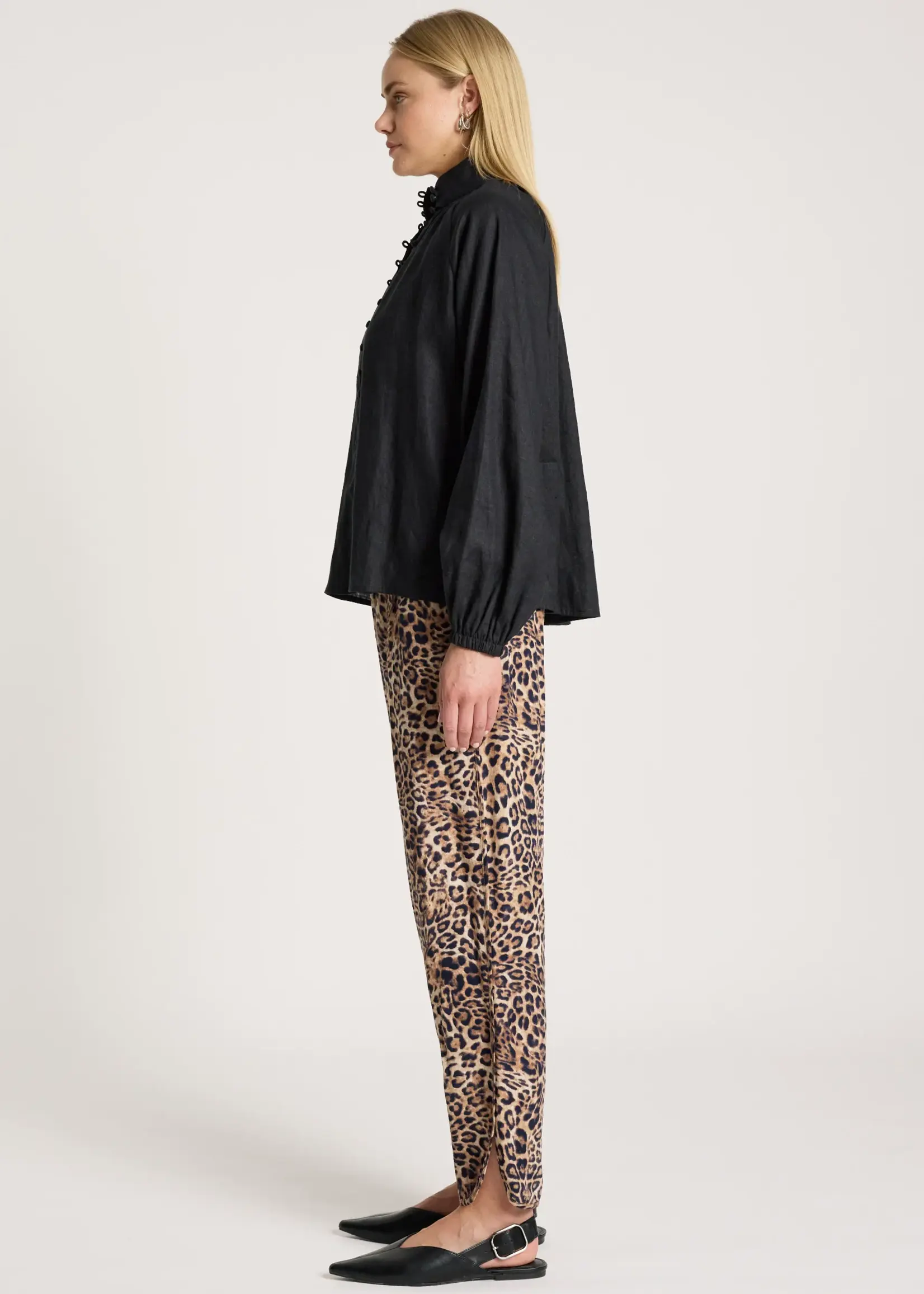 EB & Ive Bajau Button Shirt - Black