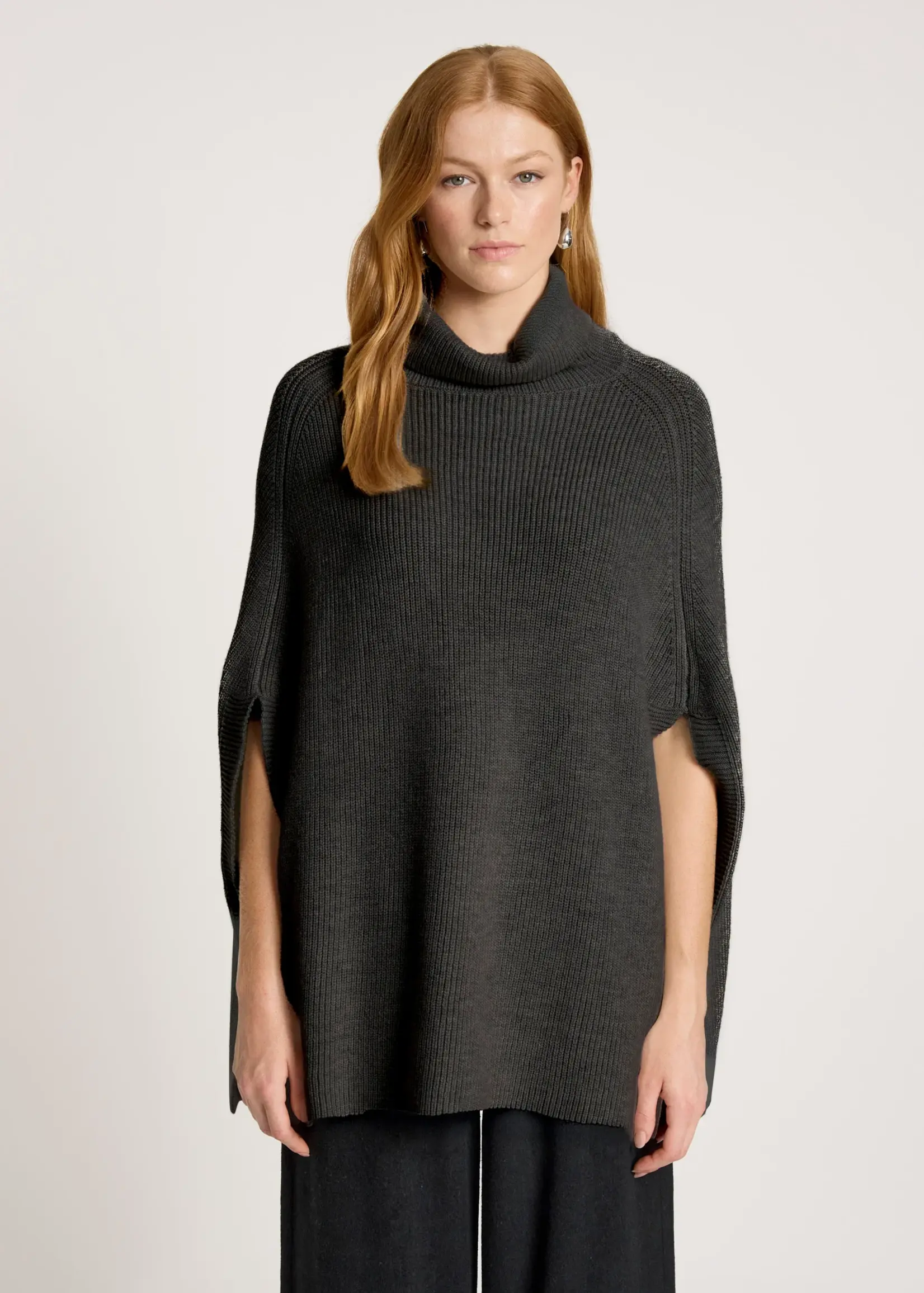 EB & Ive Berber Poncho - Char