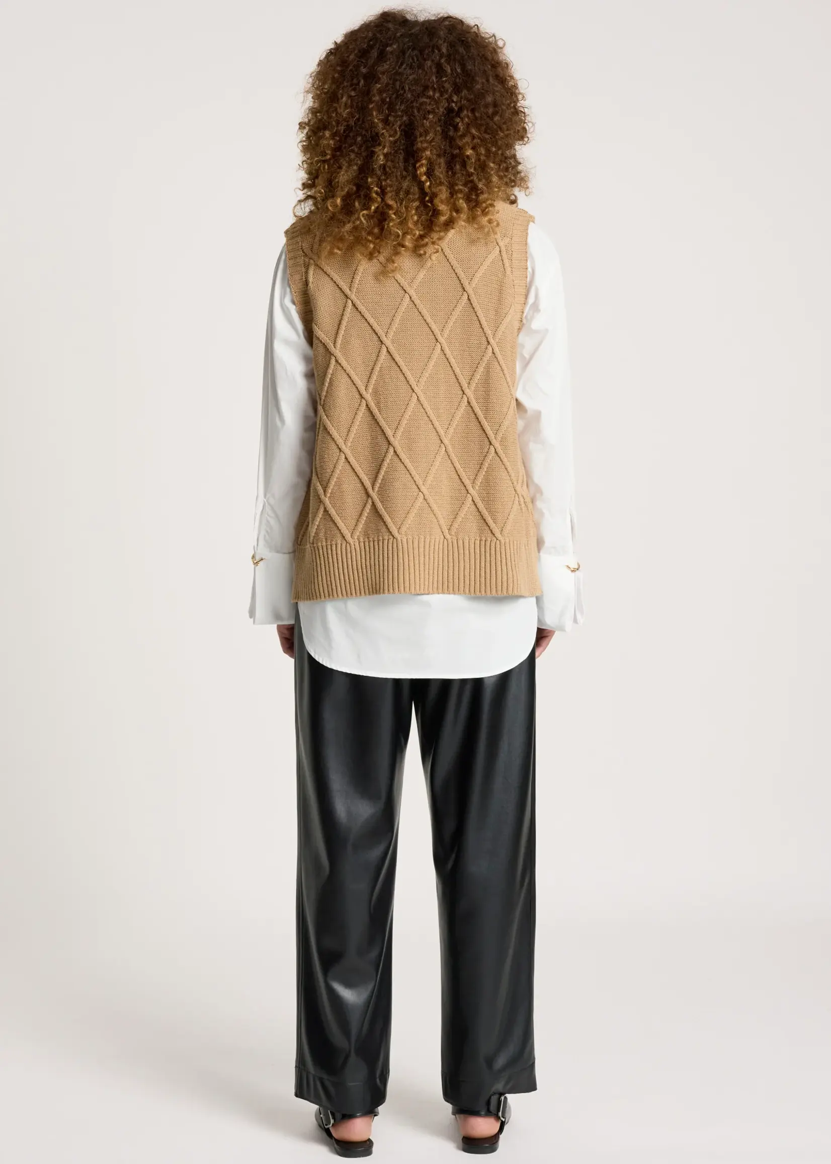 EB & Ive Liora Knit Vest - Mocha
