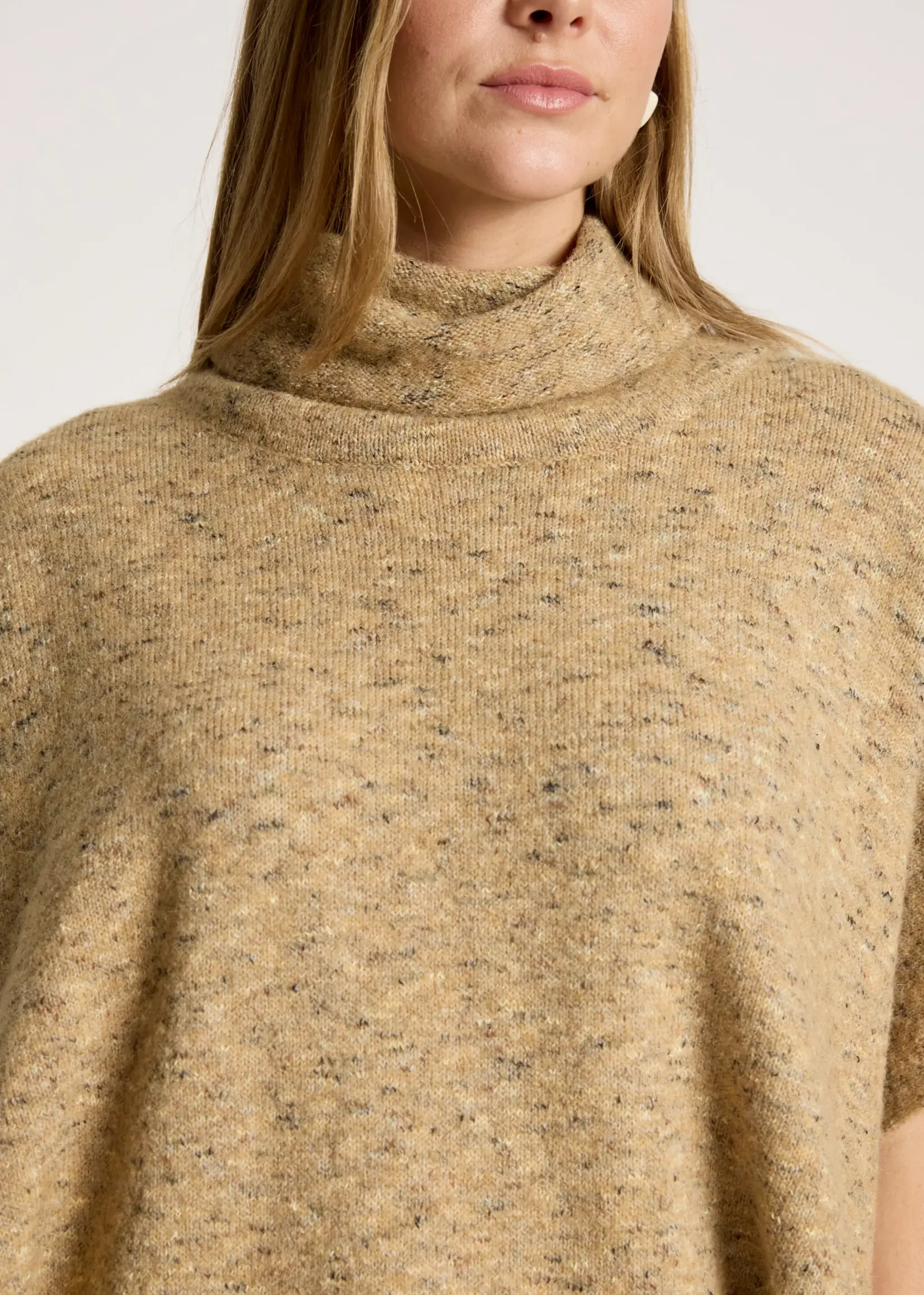 EB & Ive Zarda Poncho - Mocha
