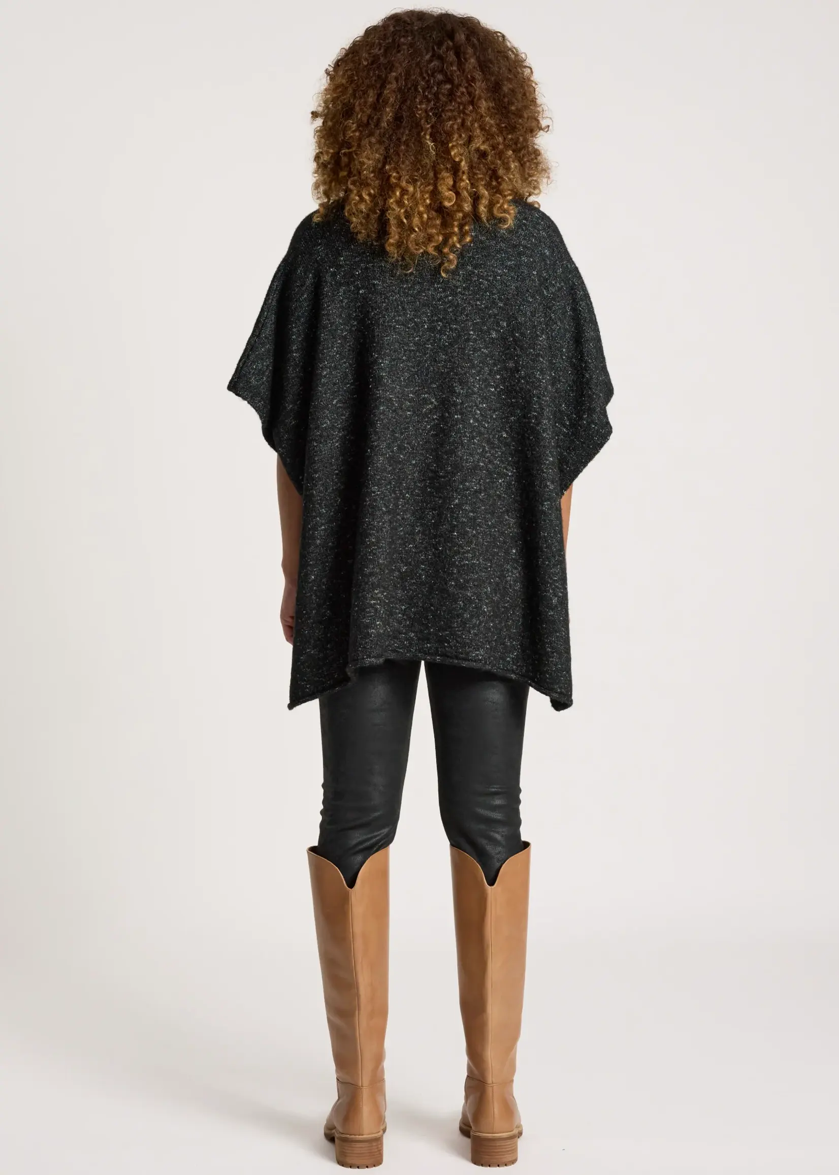 EB & Ive Zarda Poncho - Black