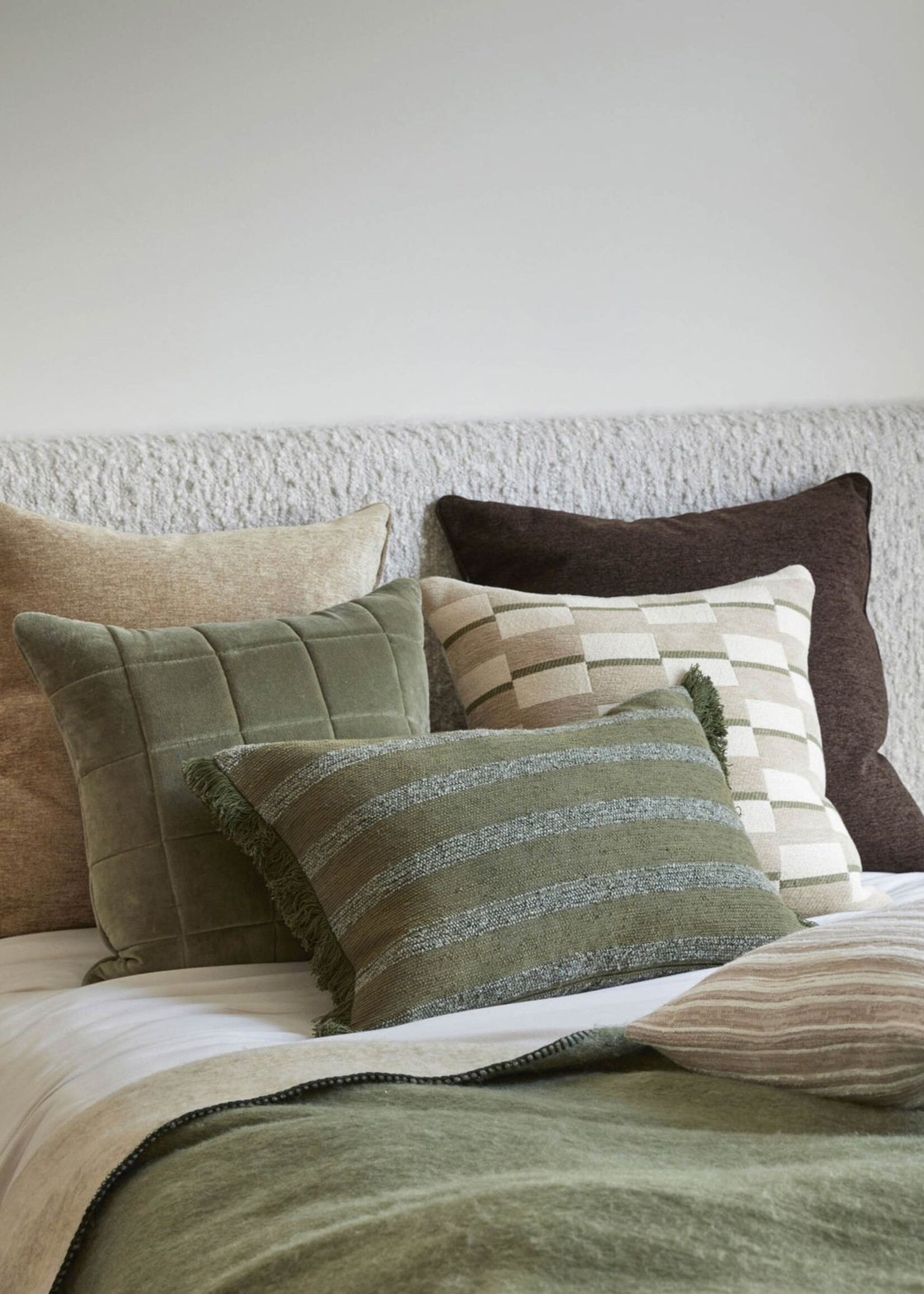 Avalon Stitch Throw 130x180cm Green