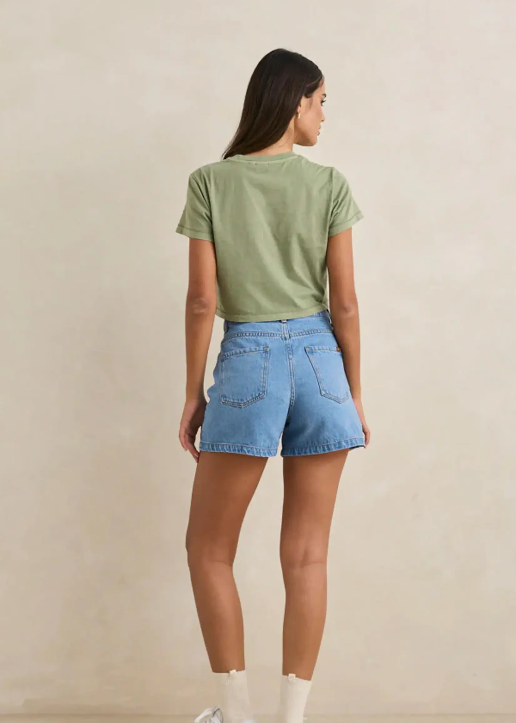 Rhythm Island Crop Crew Tee - Palm