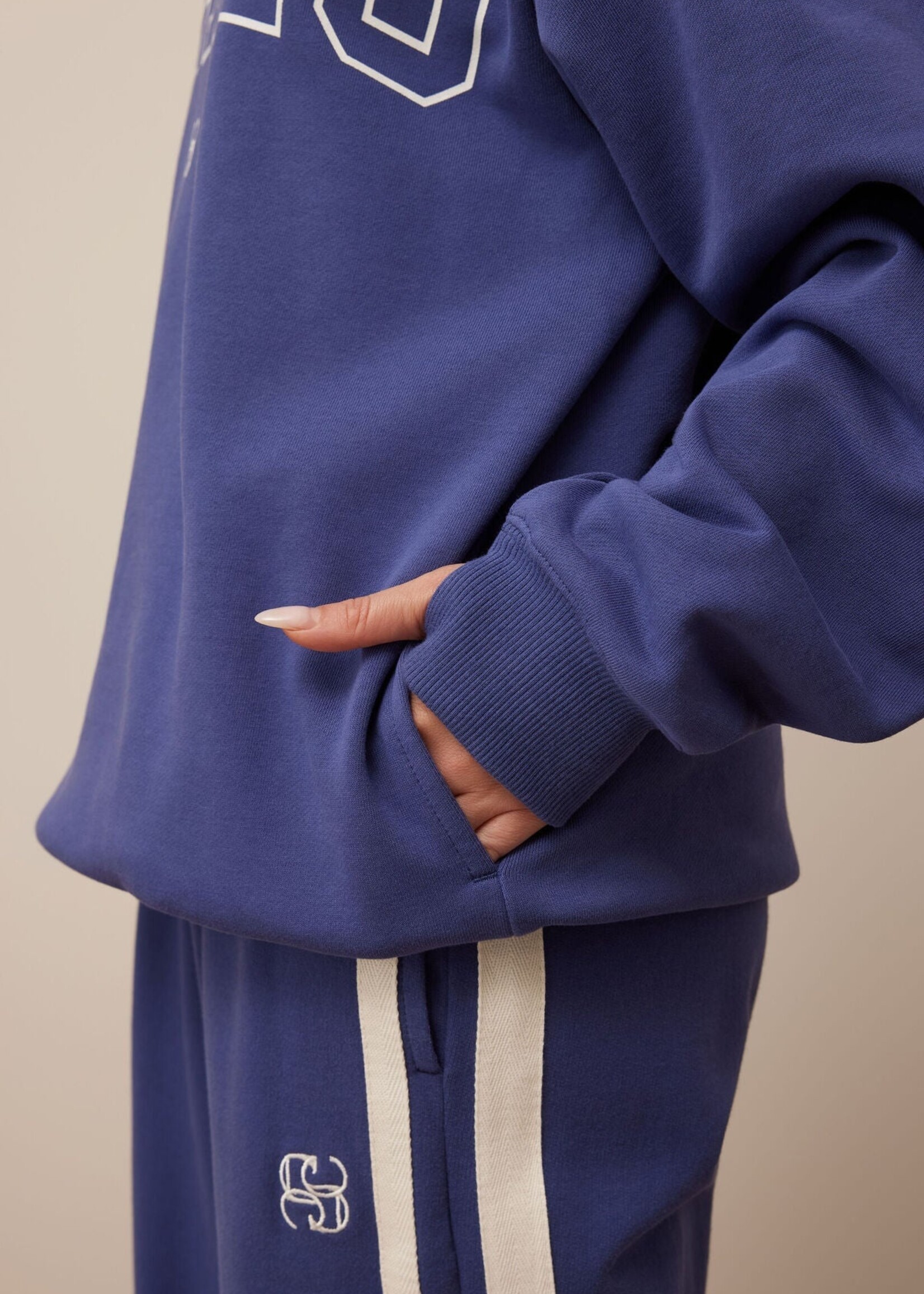 Ceres Life Isla Oversized Slo/Washed Navy White Heritage Logo